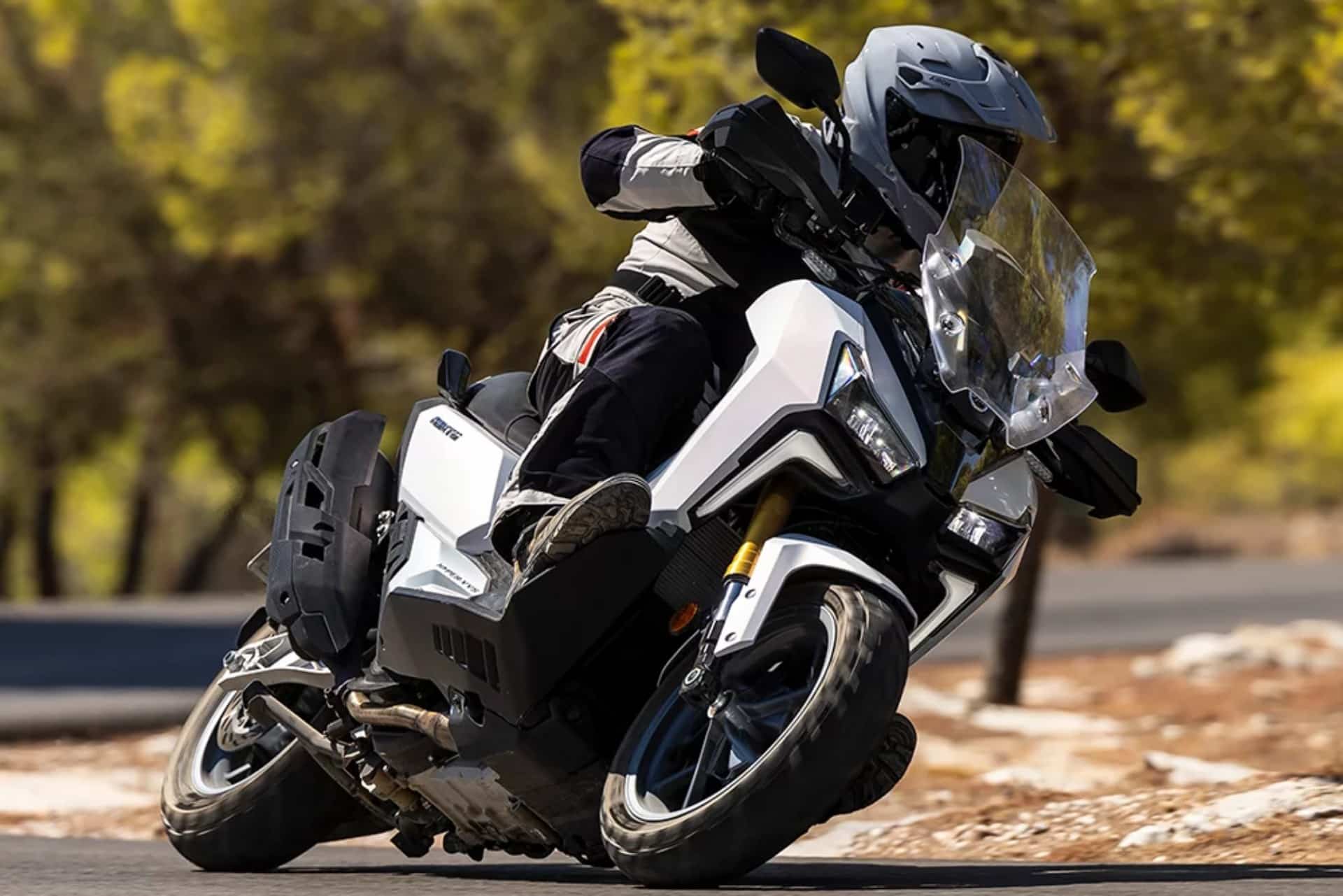 The best crossover scooter for the A2 card in 2025