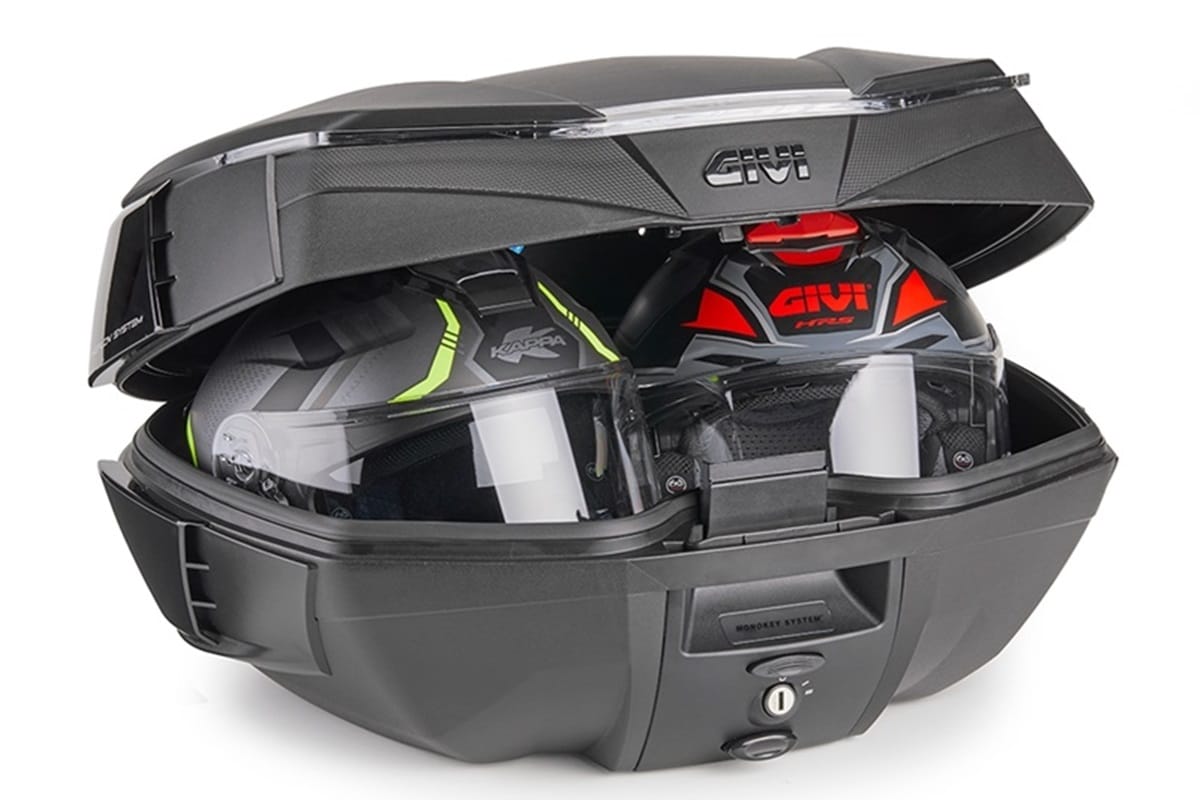 GIVI V49 AIR: The new Top Case for motorcycles that increases the load aspect and improves aerodynamics