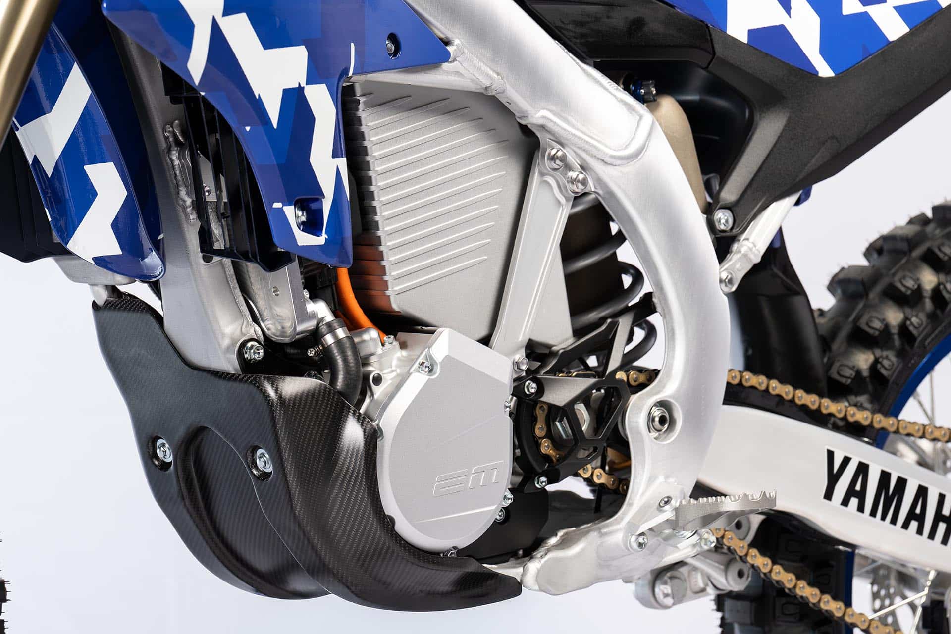 EM is behind the joint project between the two brands