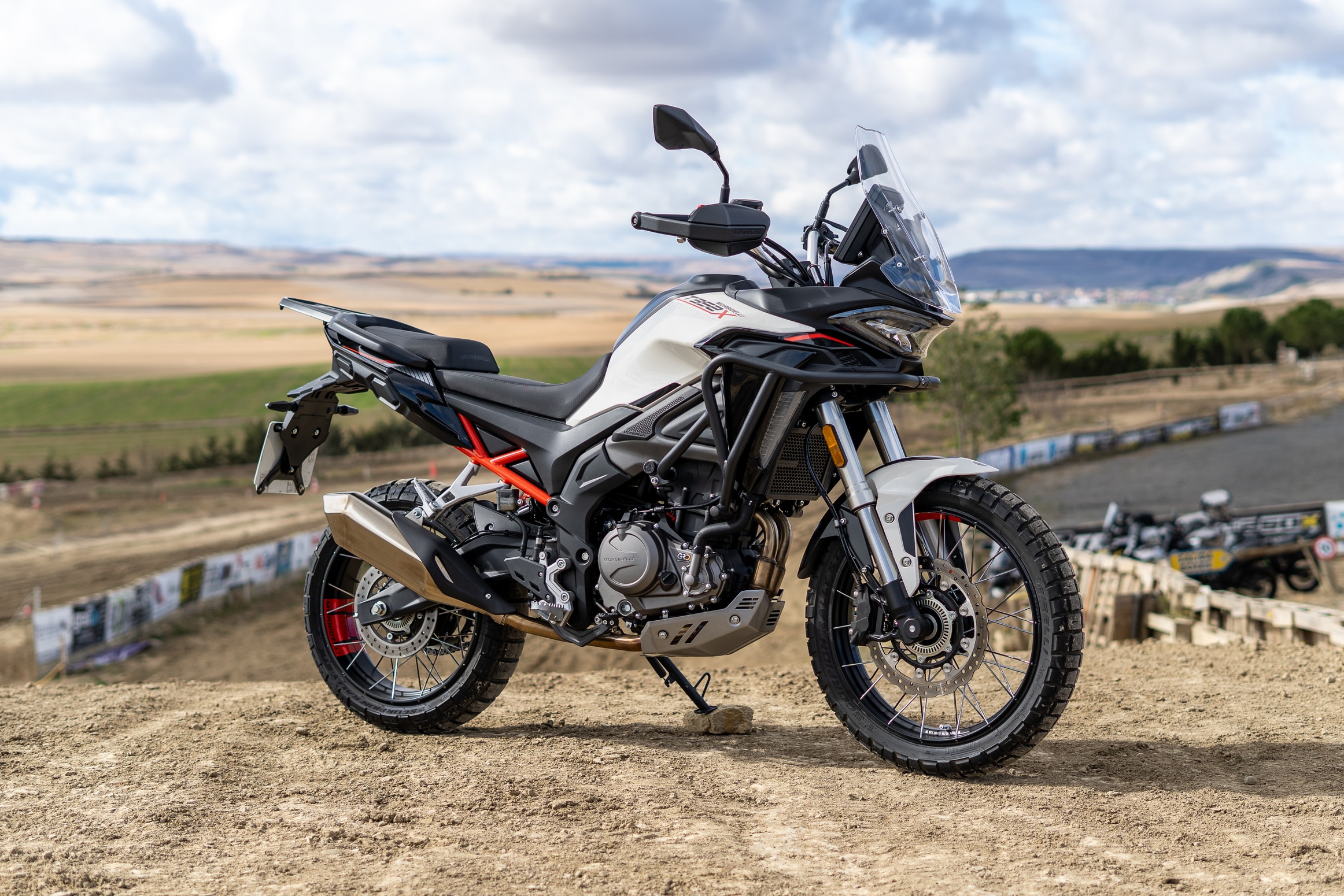 Test Morbidelli trail range + surprise