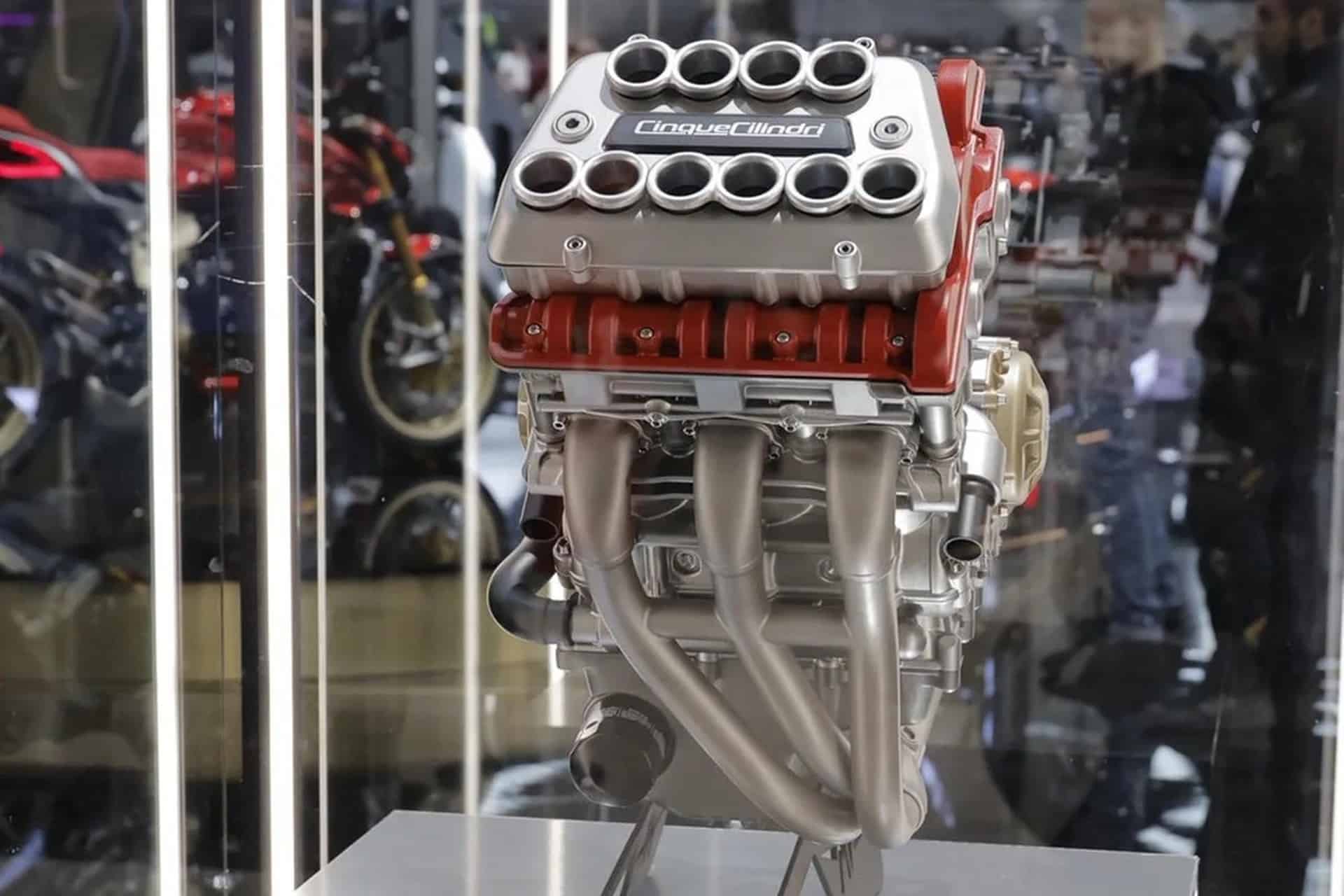 MV Agusta unveils its new “VR5 Cinque Cilindri” engine… Will there be a new F5 in 2026?