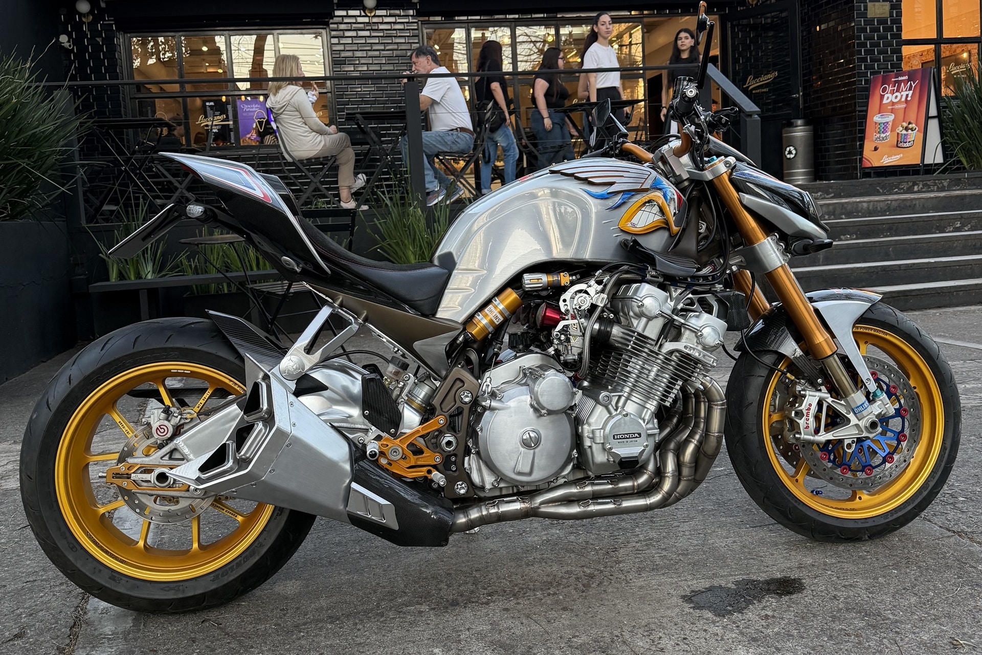 Honda CBX1000 Streetfighter by Eduardo “Macky” Lozano