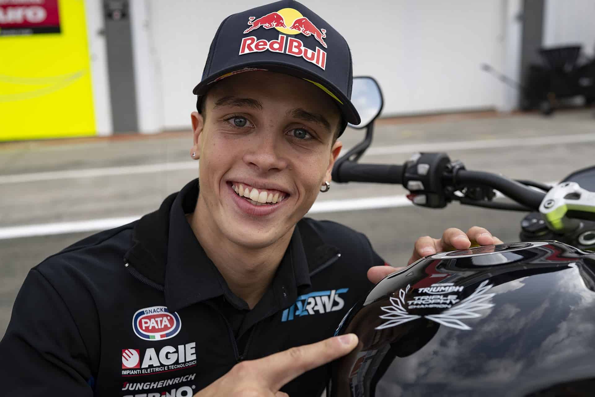 Triumph Triple Trophy 2025: Diogo Moreira takes the exclusive Street Triple 765 RS