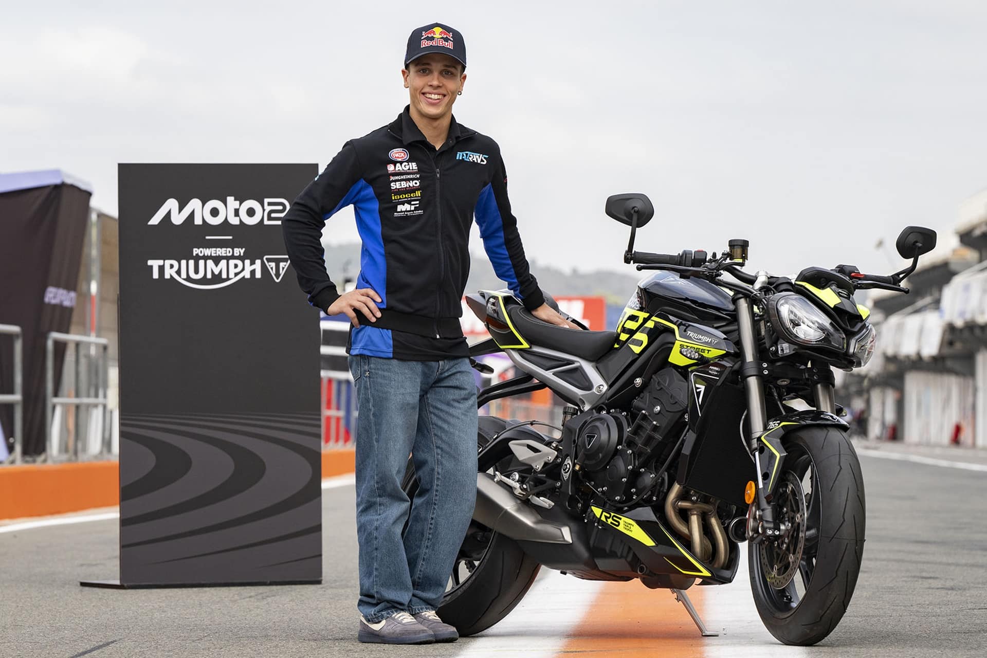 Triumph Triple Trophy 2025: Diogo Moreira takes the exclusive Street Triple 765 RS