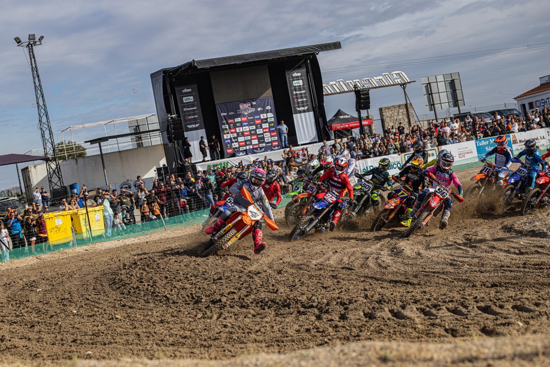 The FLY Racing family seen from within