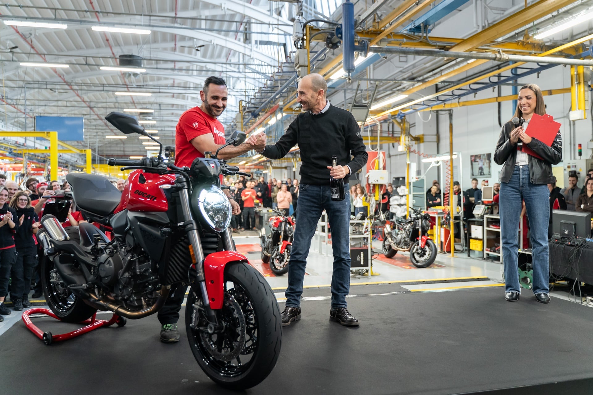 Ducati Monster 2026: Production of the fifth generation of the model begins