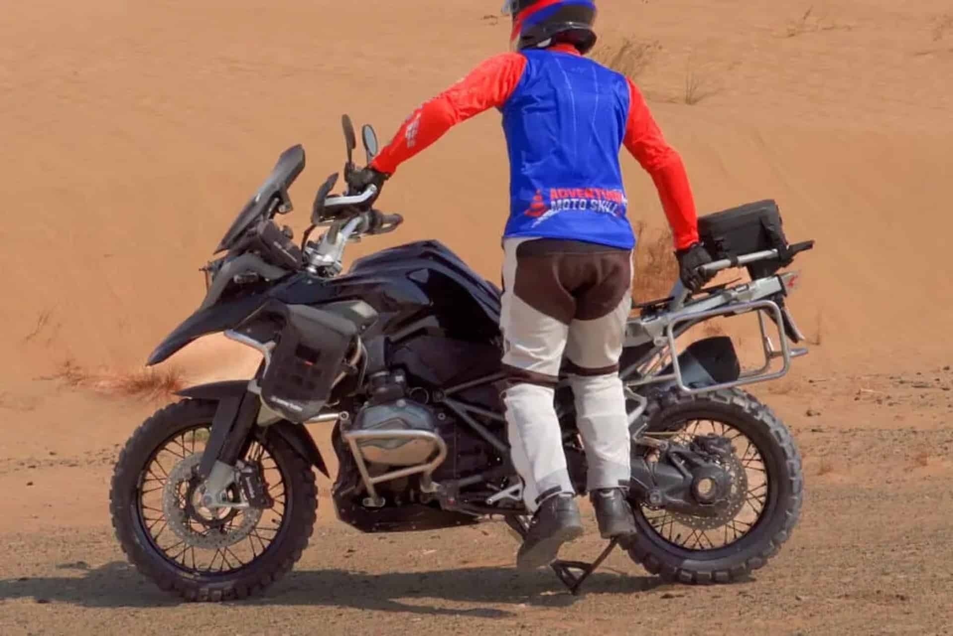 Motorcycle central stand