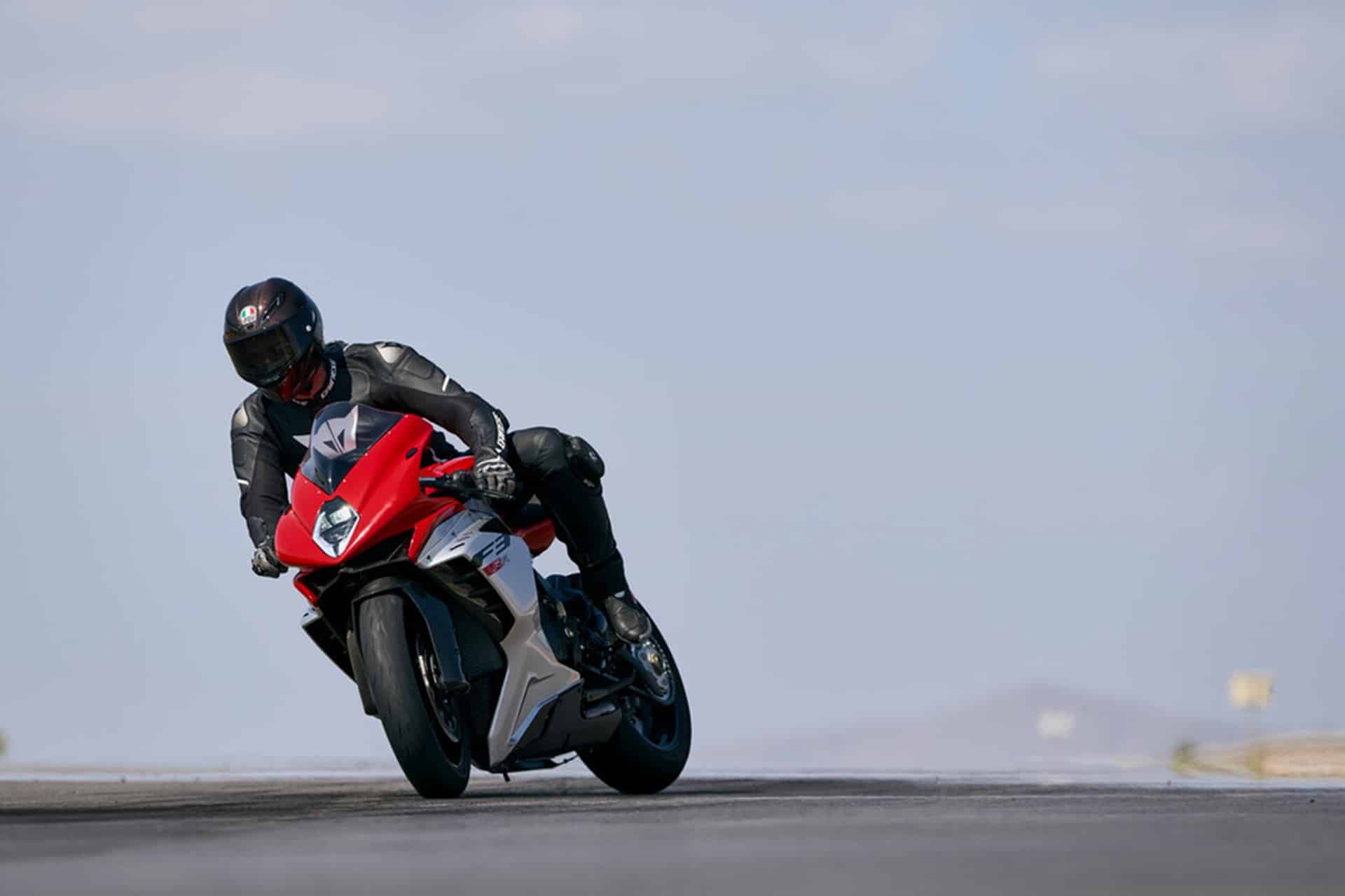 MV Agusta confirms the complete electronic package as standard for its 2026 range