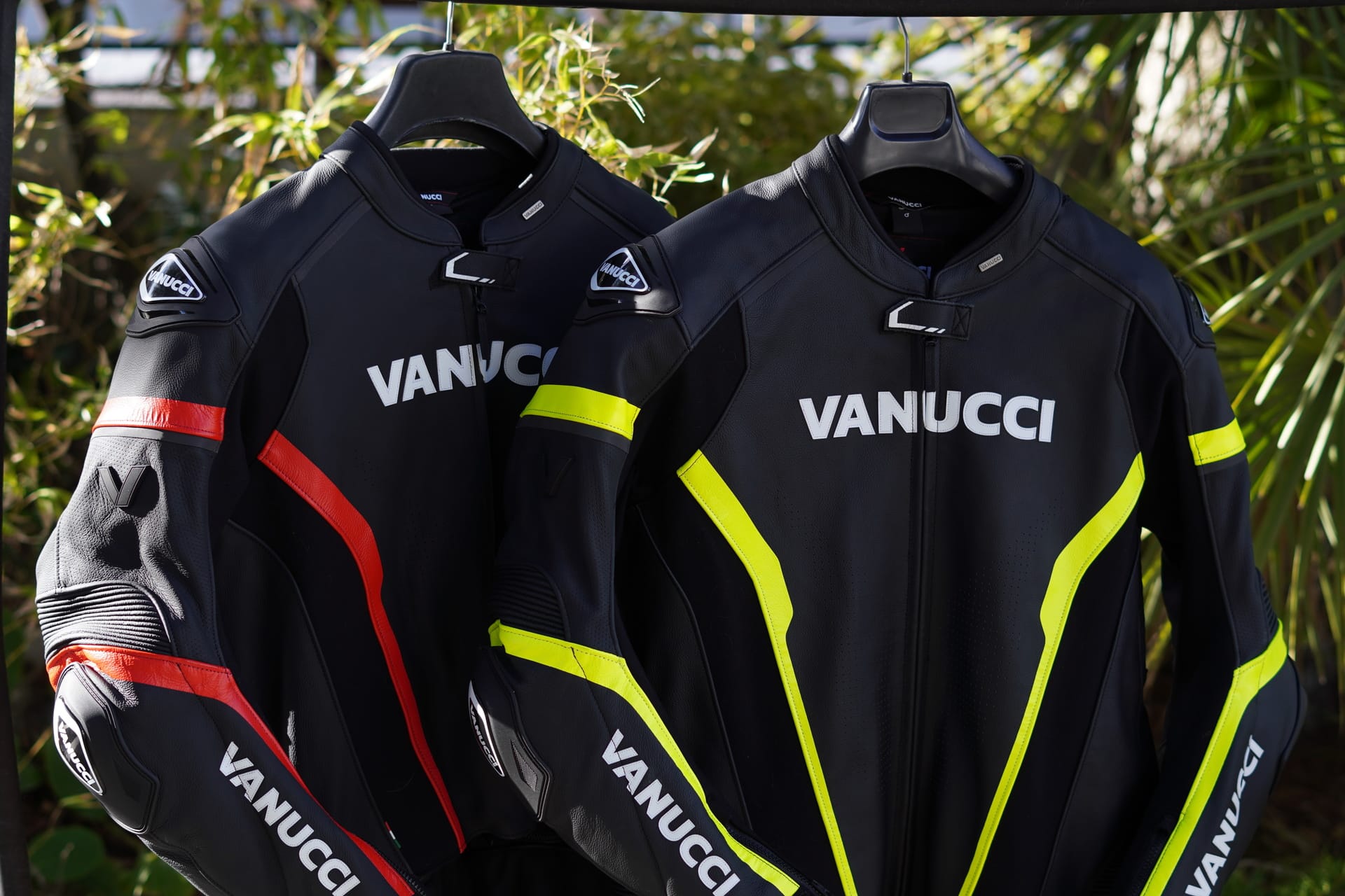 Consejos para escoger un mono de cuero para moto y no quedarte