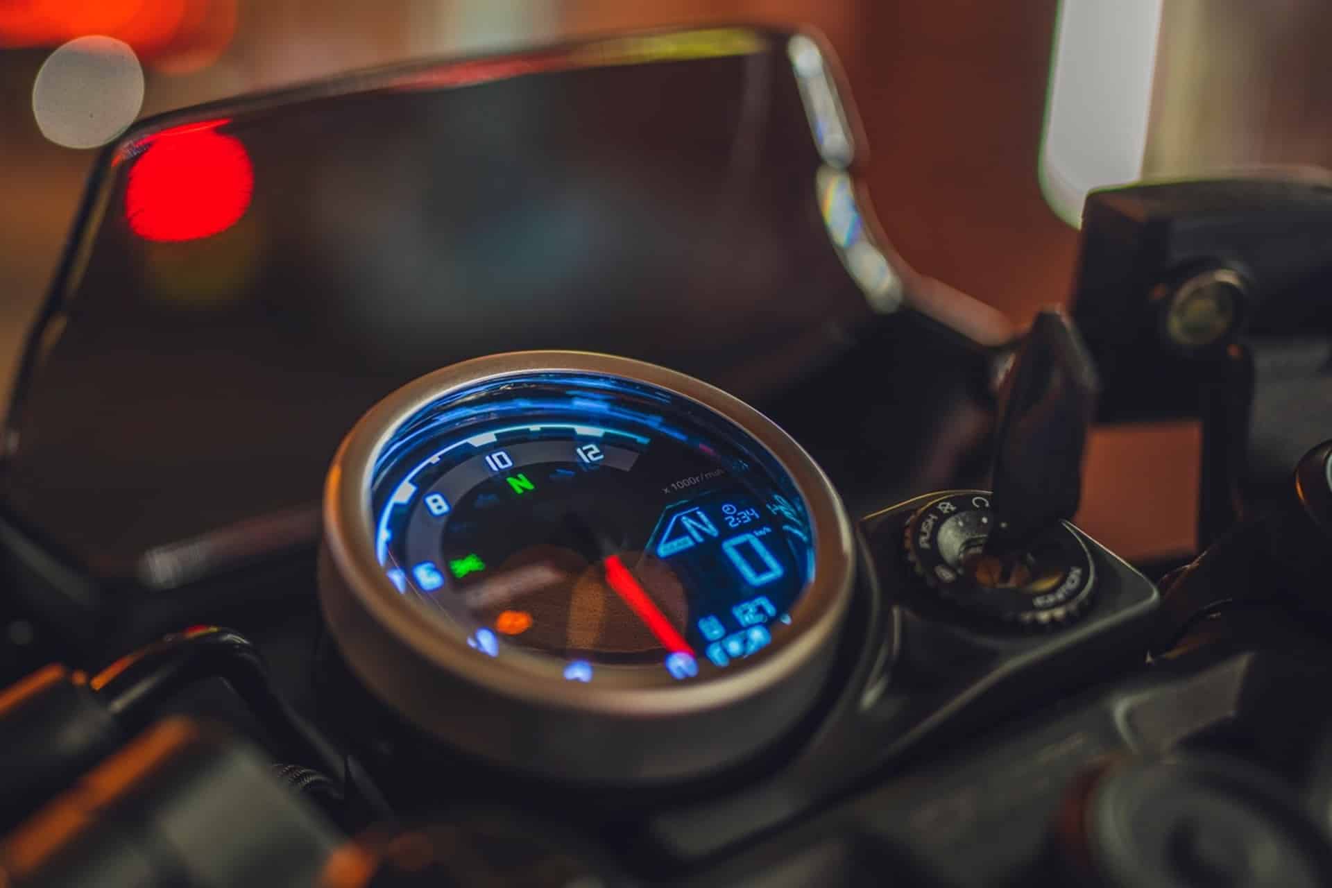 New Papio XO-1 Racer: CFMoto “radicalizes” the image of its striking minibike