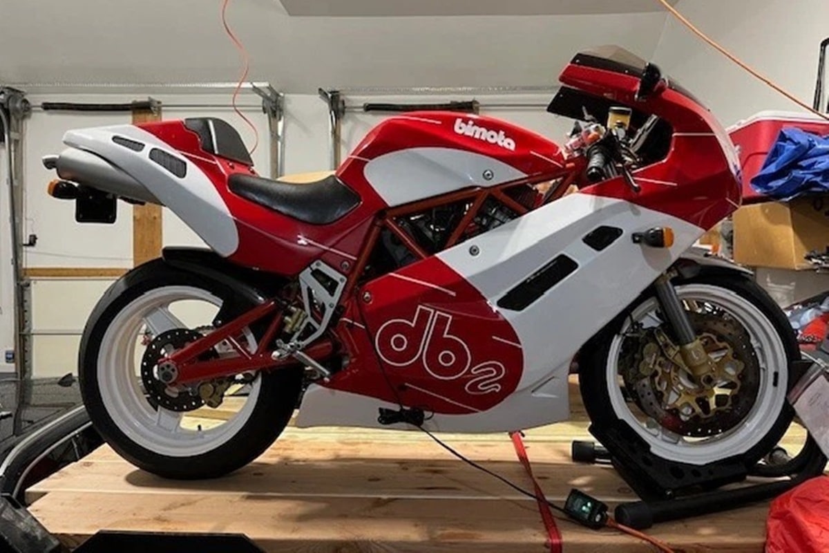 Esta icónica Bimota DB2 de 1993, a precio rebajado, busca nuevo dueño