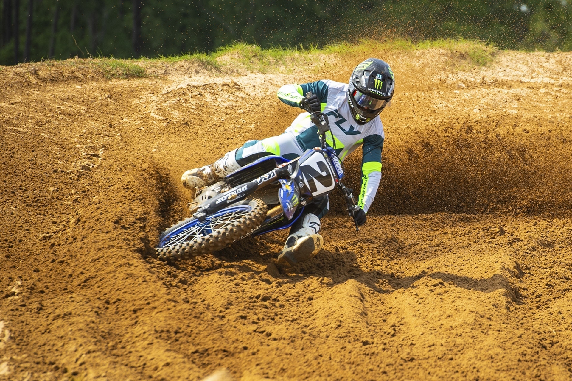 Fly Racing 2026 Collection: New graphics and colors for its ranges of helmets and off-road clothing