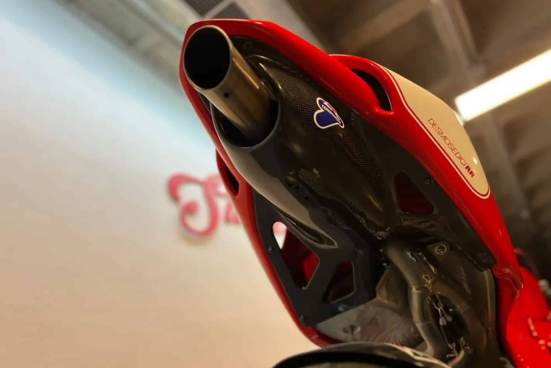 Ducati Desmosedici RR in its box