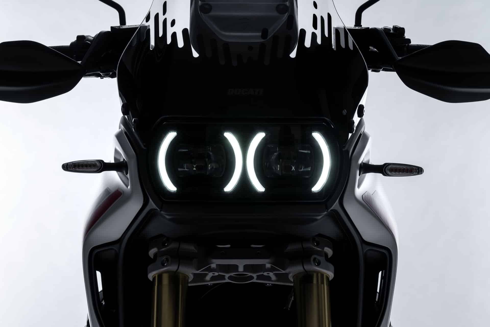 Ducati DesertX 2026