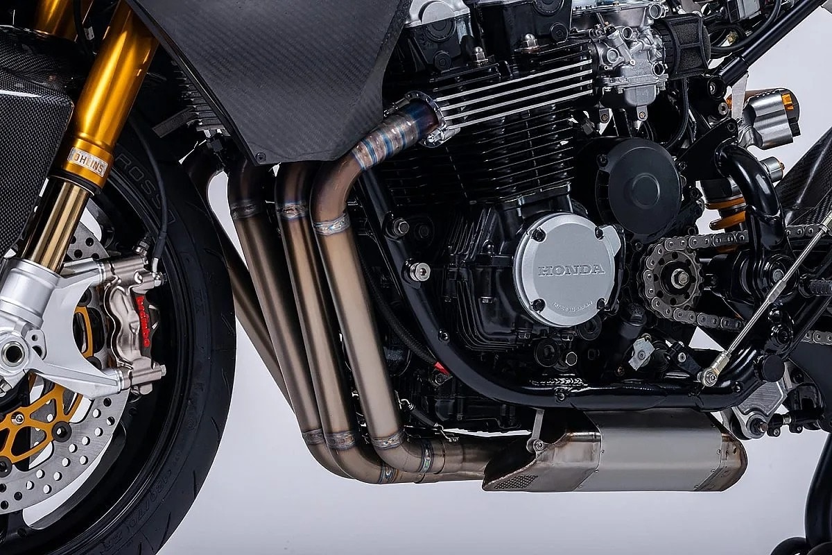 Honda CB750 F2 by Carriero Corse: A “Café Racer Racing” like you would never have imagined before