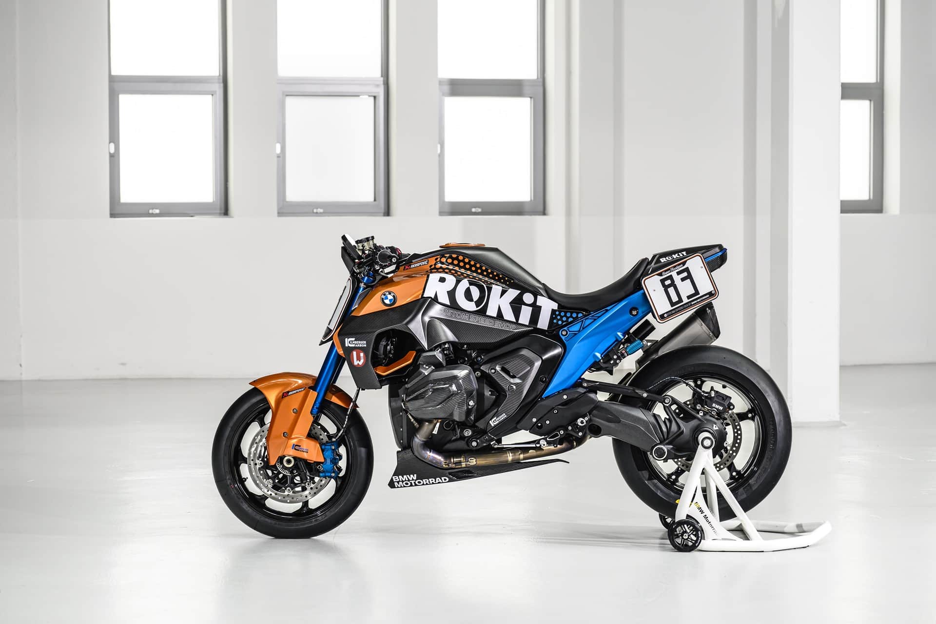 BMW R 1300 R Superhooligan: A tribute to 50 years of history