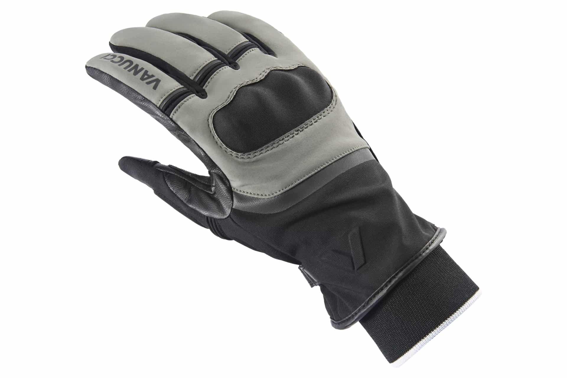 How to choose your motorcycle gloves for your safety and comfort