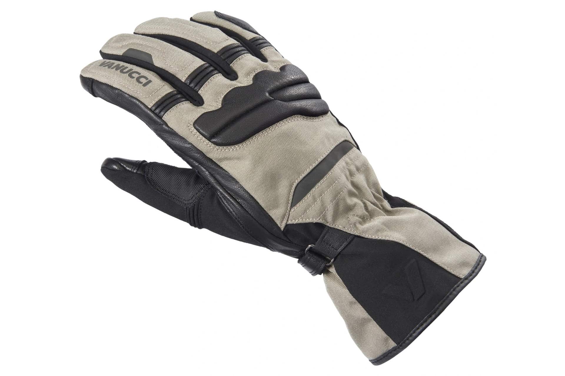 How to choose your motorcycle gloves for your safety and comfort