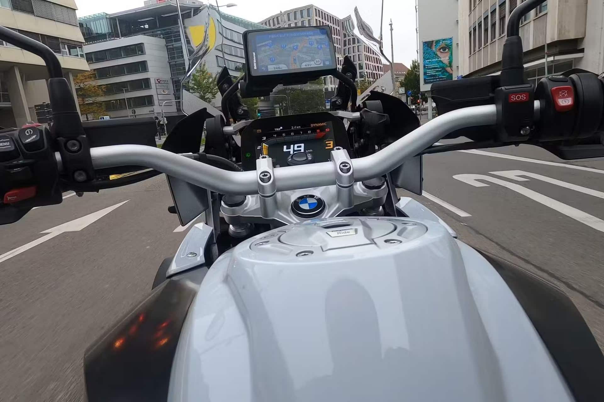 Gas tank - Venturi effect