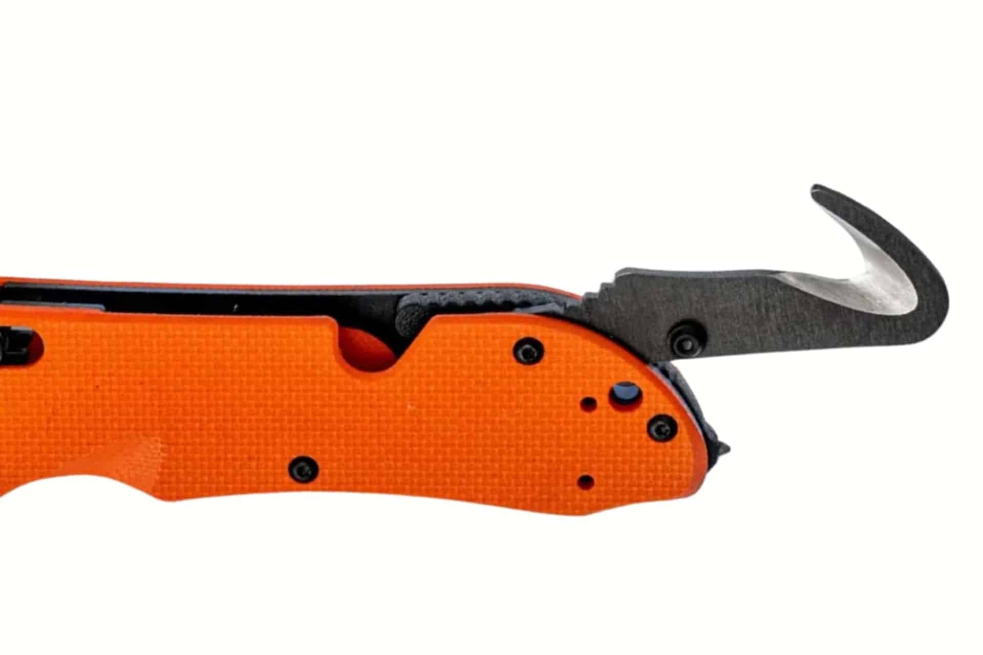 Benchmade Triage, the knife that is equally valid for traveling to the moon as on a motorcycle