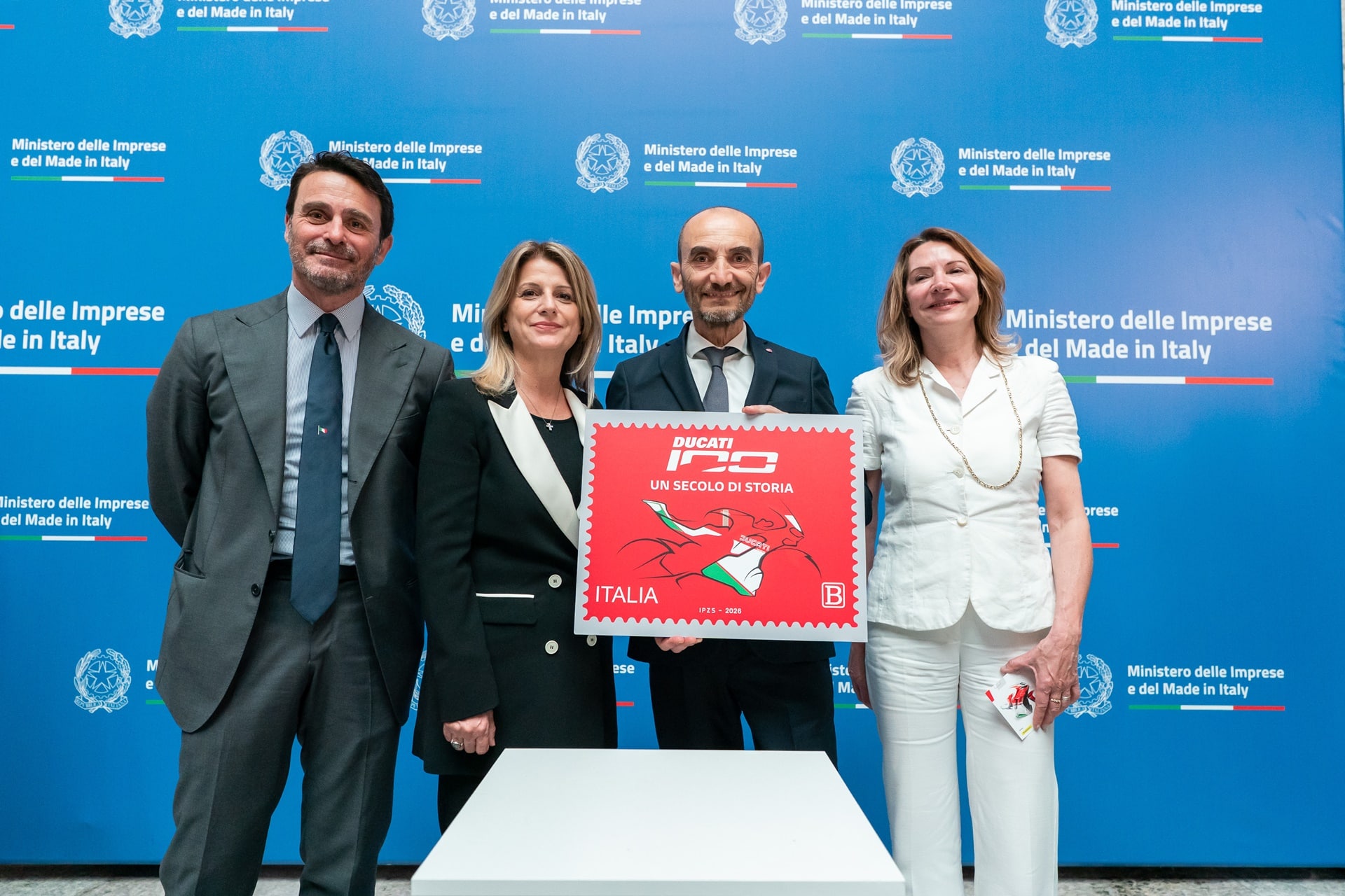 On the occasion of its centenary, the Italian State pays tribute to Ducati with a special seal