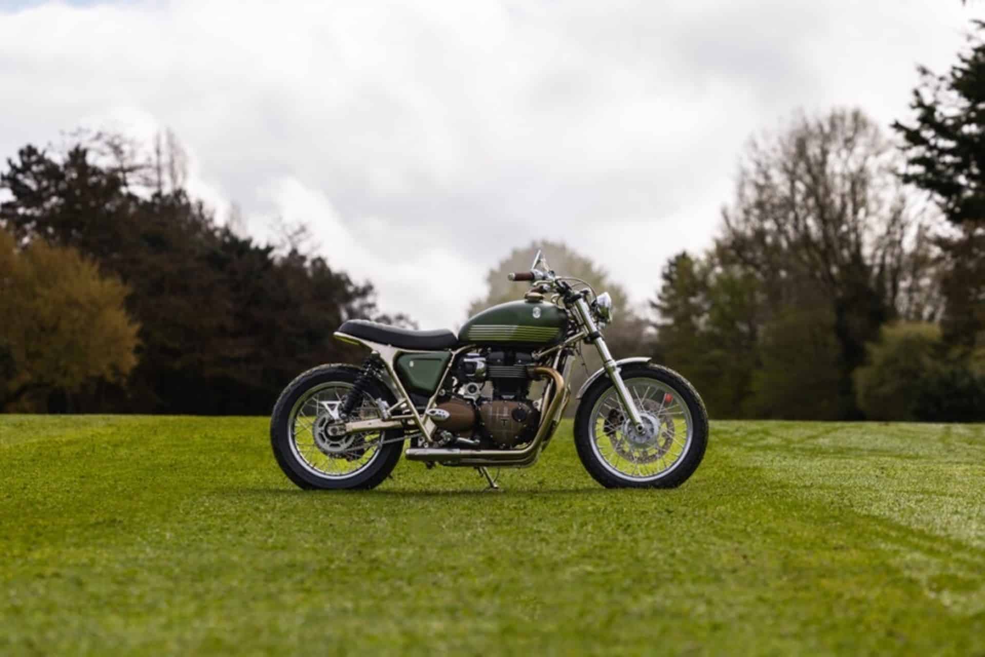 Triumph Bespoke 900 by FCR Original