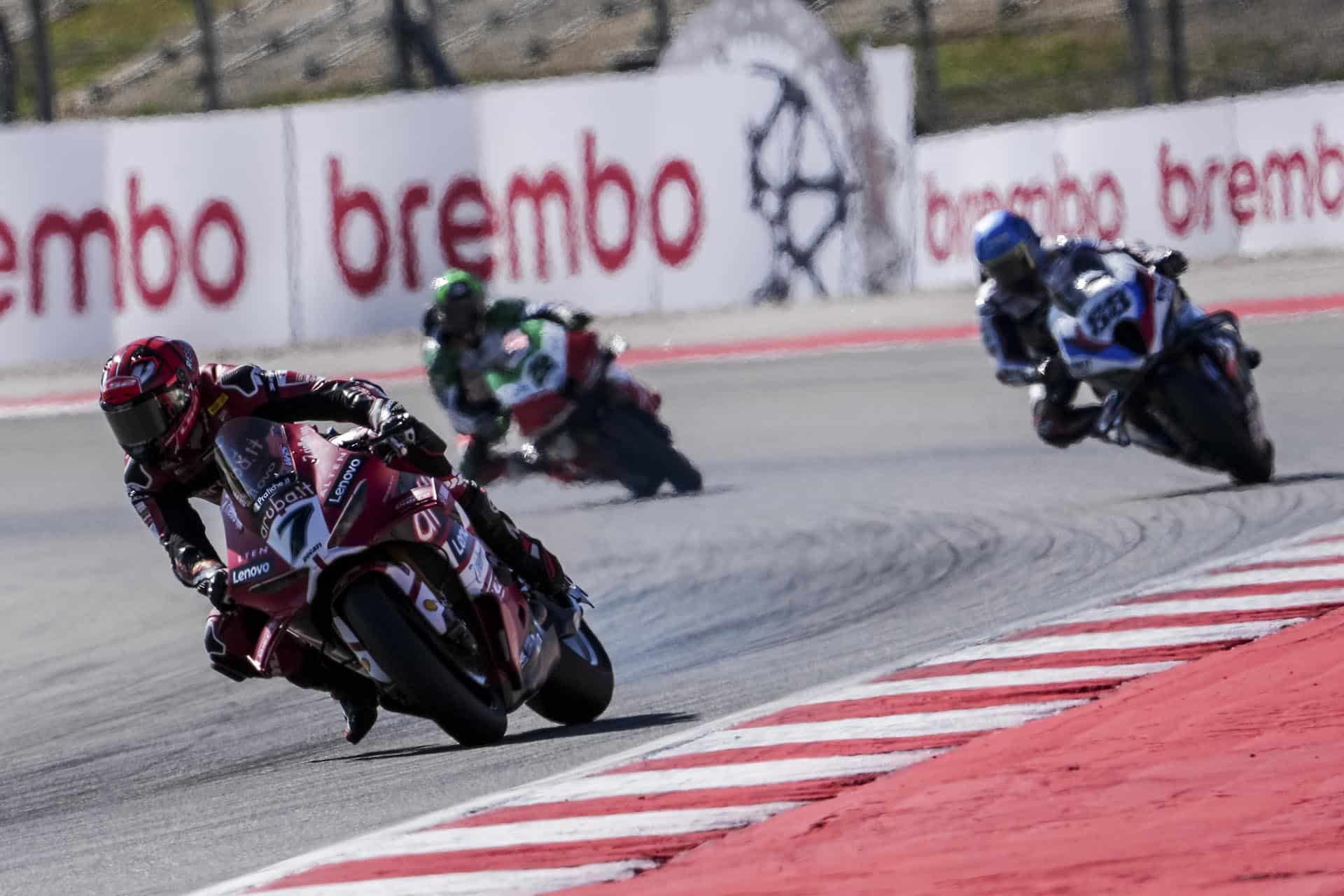 Superbike sigue buscando la máxima igualdad: Ducati y Bimota tendrán nuevas restricciones