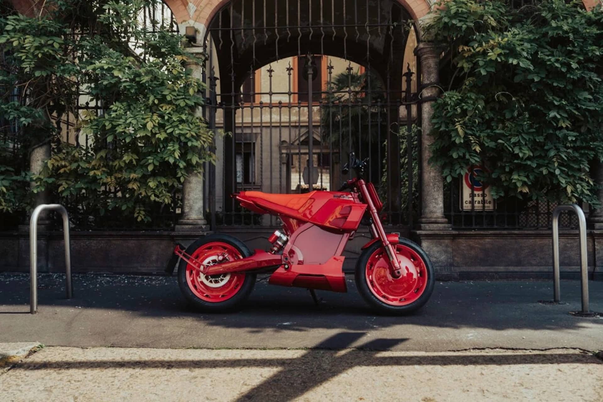 Brabus x Dab Motors: La conducción urbana más colorida