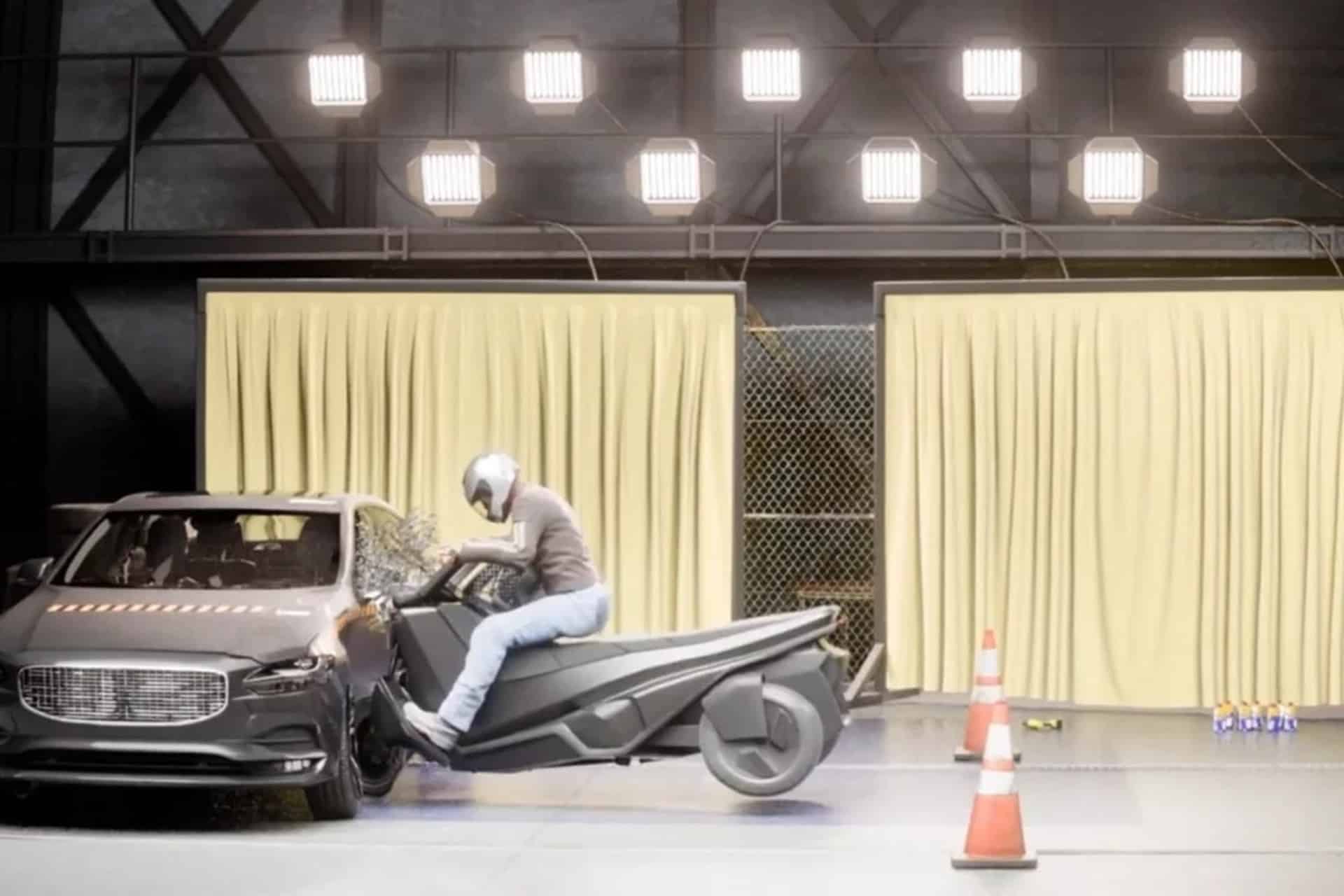 Kairos, the EV tricycle halfway between a car and a motorcycle, enters its final phase of development