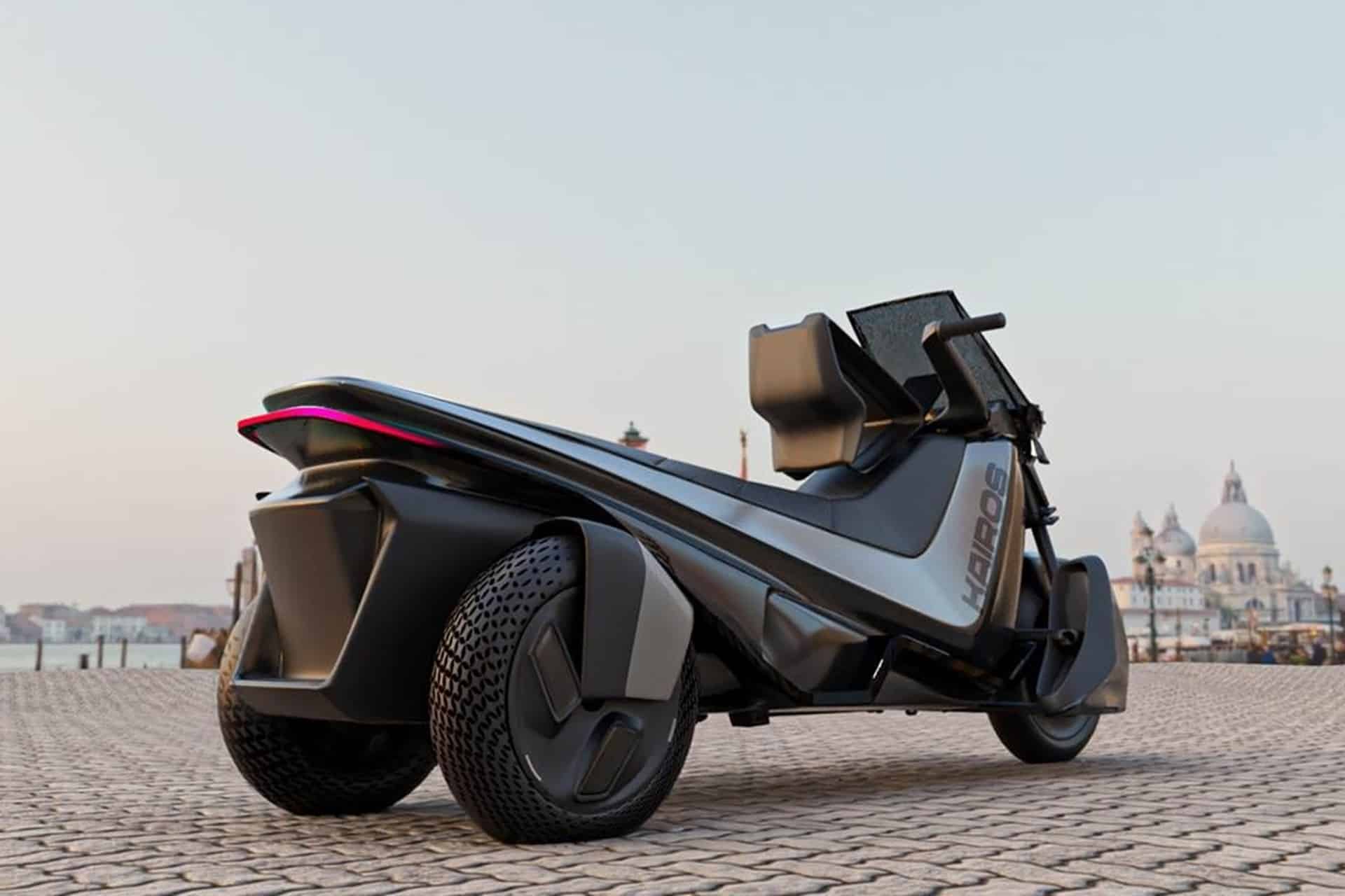 Kairos, el triciclo EV a medio camino entre un coche y una moto, entra en su fase final de desarrollo