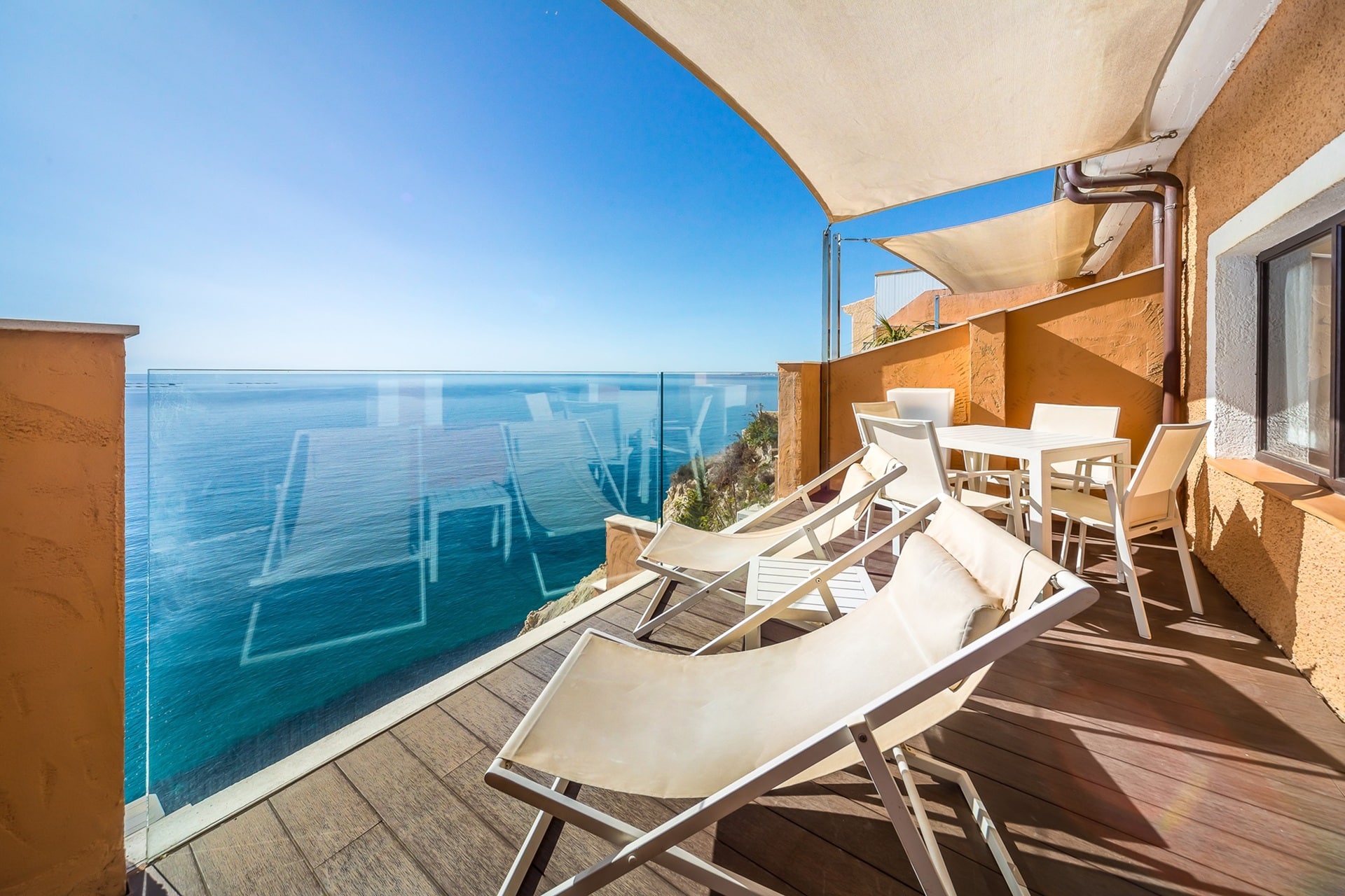 IBEX26: a premium trip along the Spanish Costa Blanca with the support of Indian Motorcycle