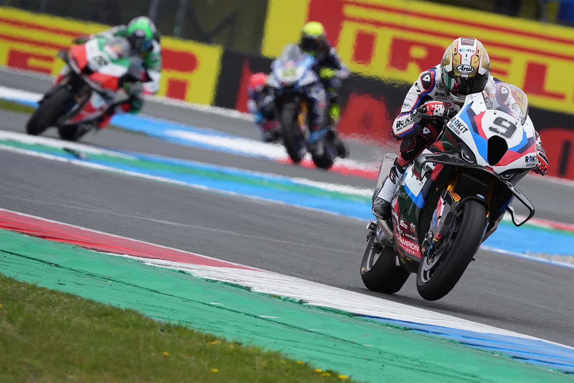 The rest of the brands are far, for the moment, from Ducati's performance