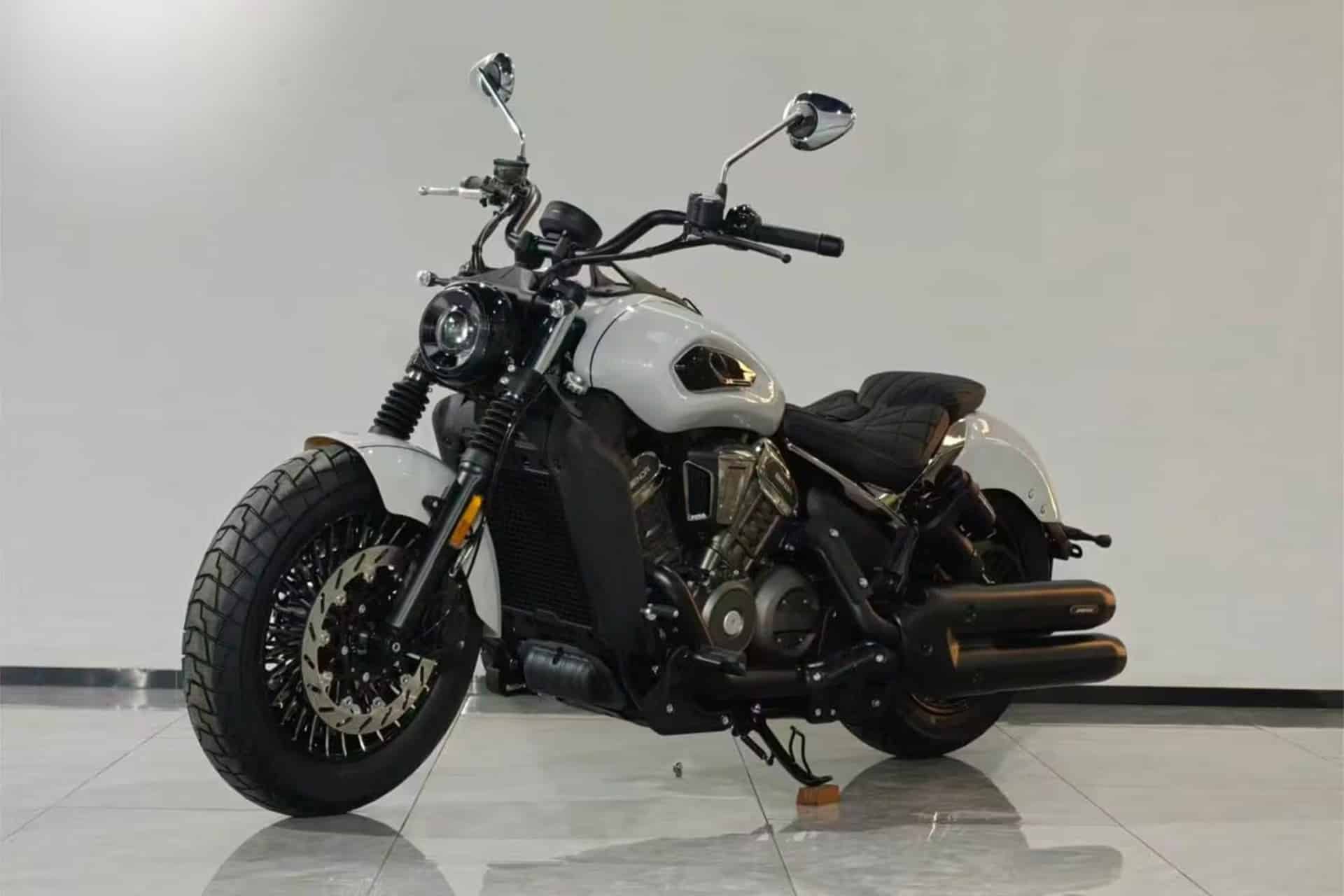 Nueva Dark Flag 600 V-4: Benda sigue ampliando su atípica gama custom