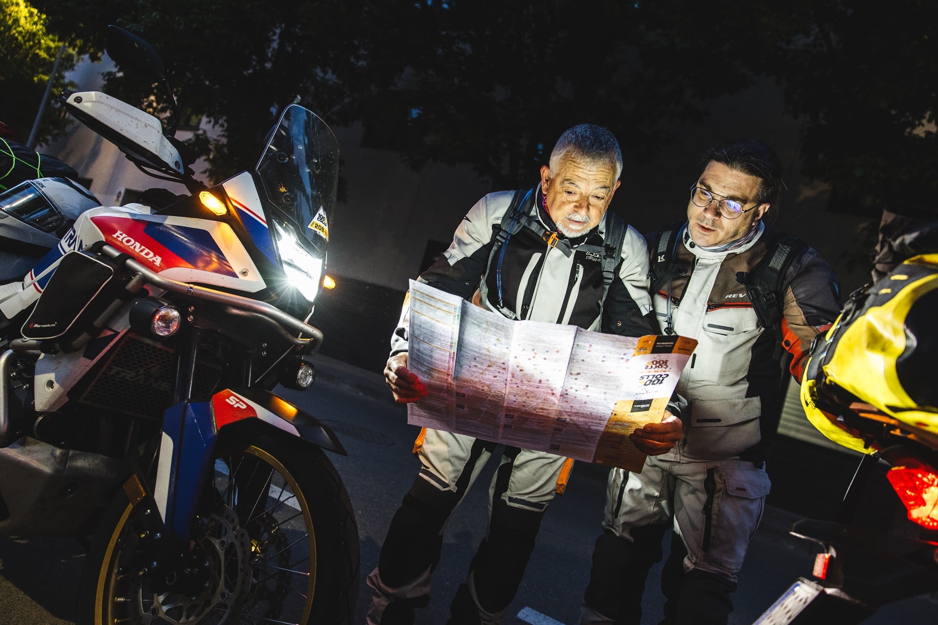The 100 Colls makes the international leap to the French Alps