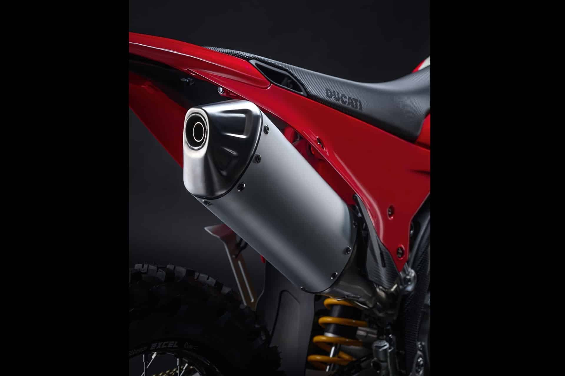 Desmo450 EDS: the brand's first enduro is on the way