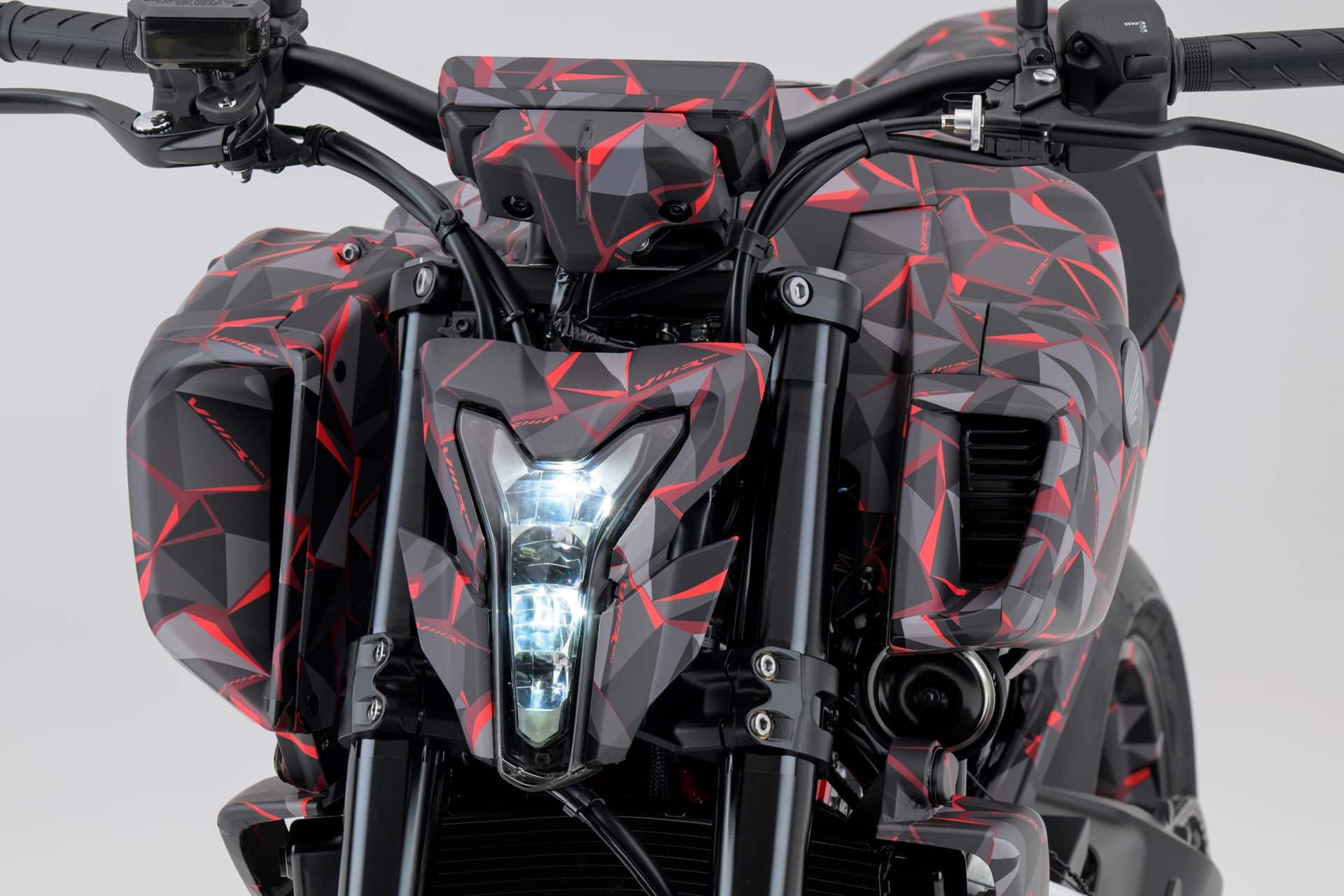Honda presents the V3R 900 E-Compressor, its most advanced motorcycle to date