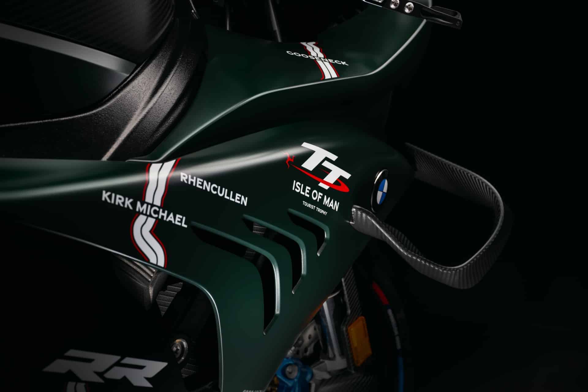 BMW turns the M 1000 RR into a jewel of the TT: there will only be 115 units