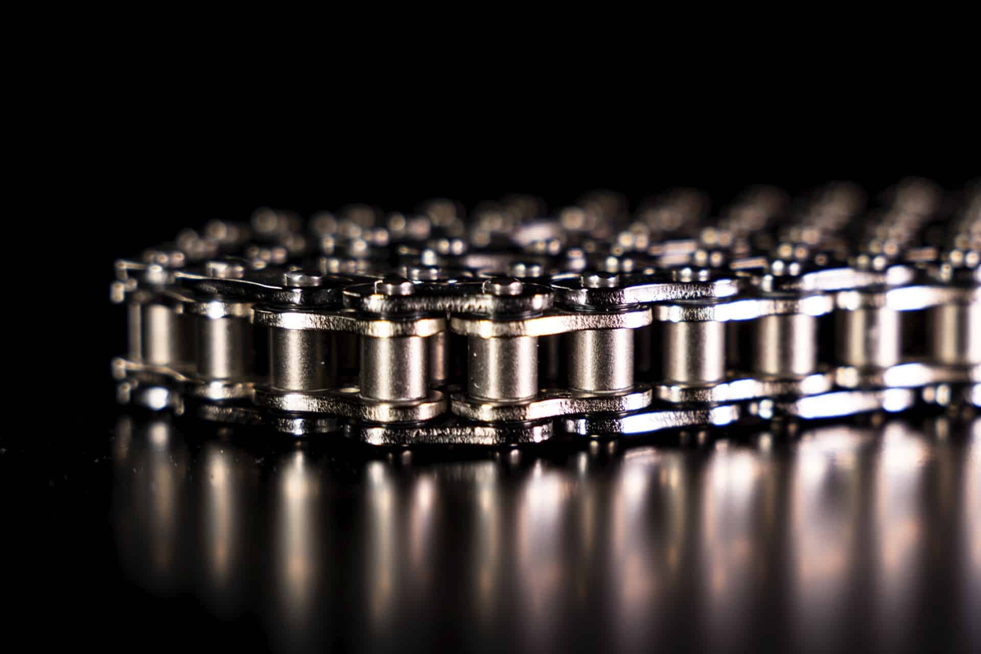EK Chain 2026 range of chains: specific solutions for road and competition