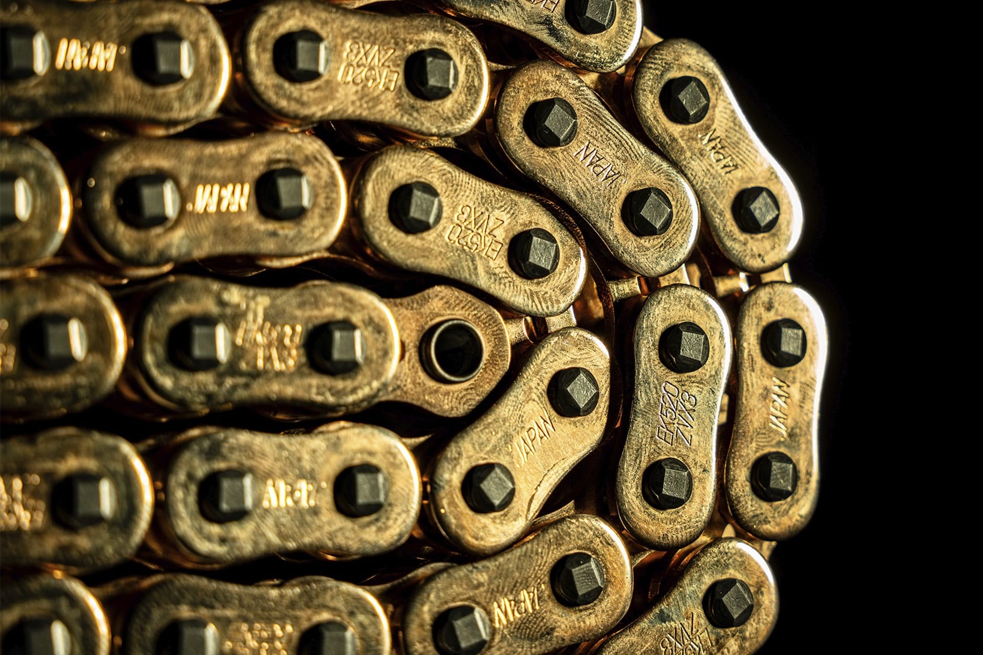 EK Chain 2026 range of chains: specific solutions for road and competition