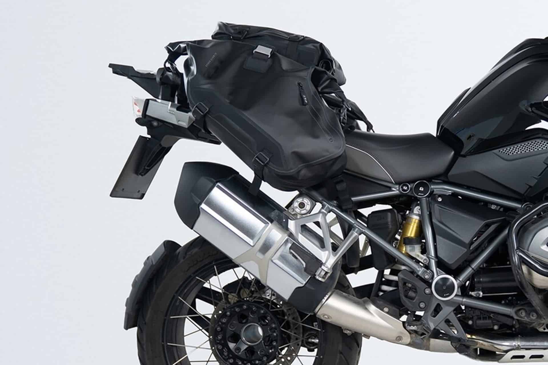 LS2 Move Ahead, la gama premium de equipaje para moto de la firma asiática
