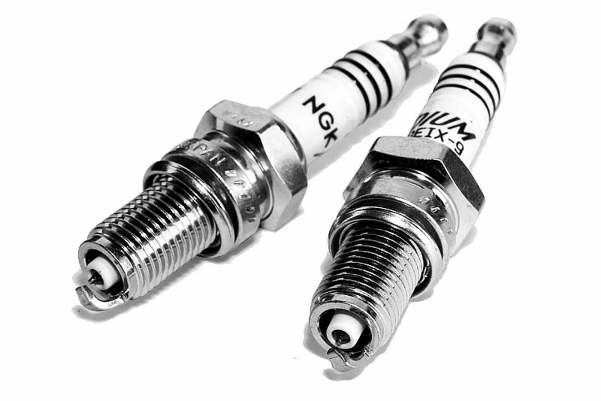 Spark plug maintenance