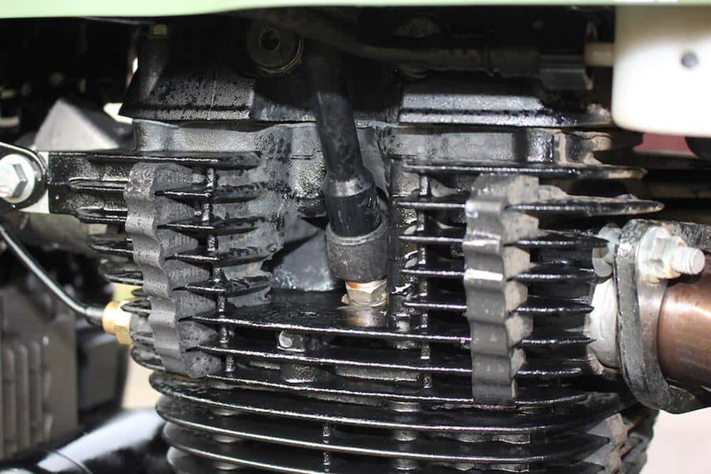 Spark plug maintenance