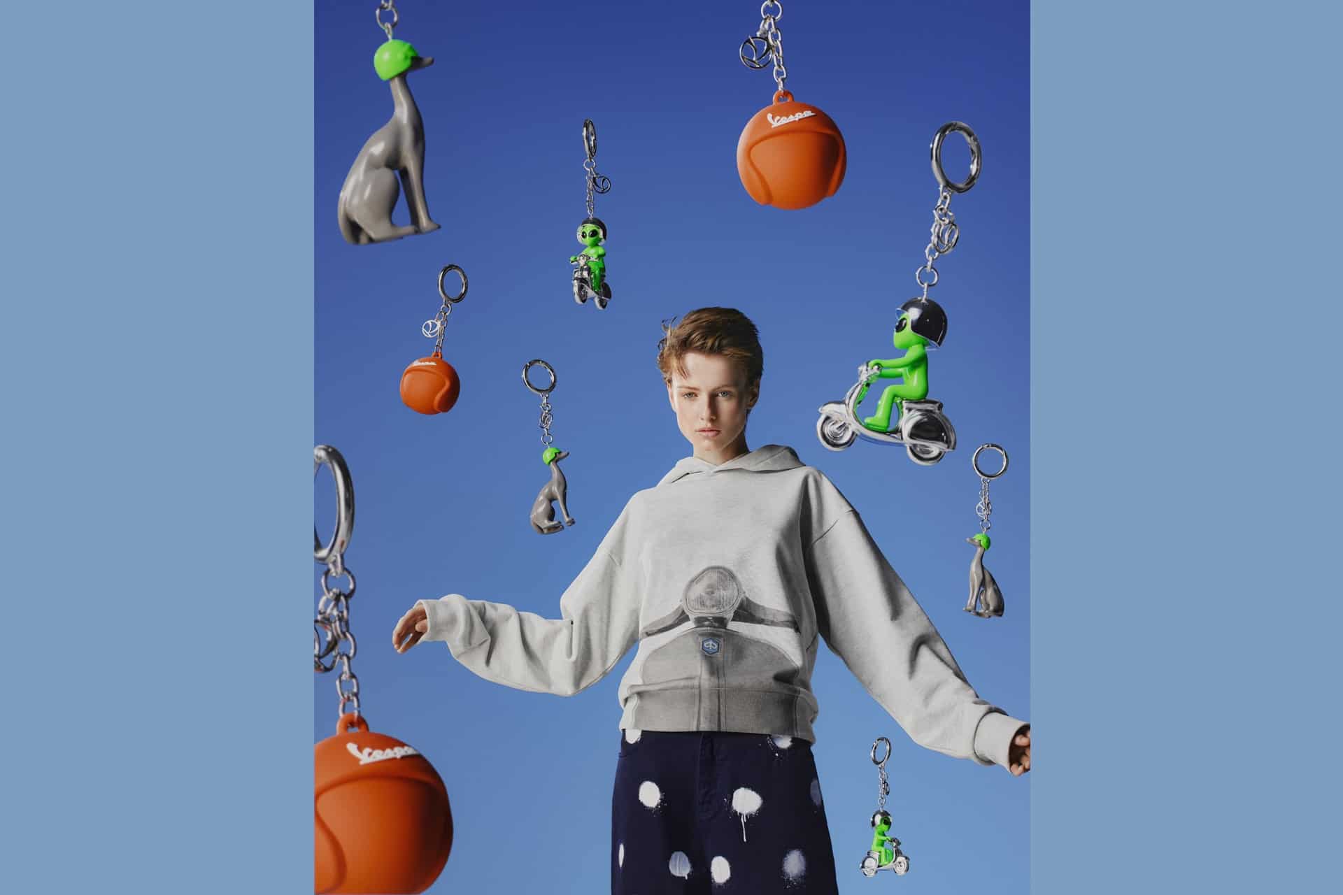 Vespa Lover: the capsule collection that fuses the brand's historical legacy with the cosmos