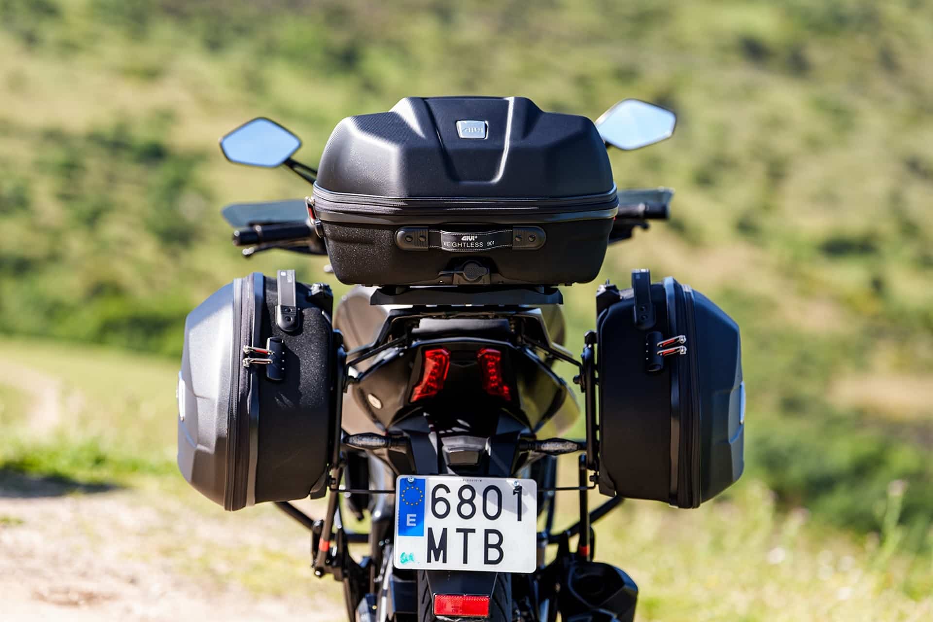 This summer a Bajaj Dominar 400 debuts with a premium suitcase kit at the best price