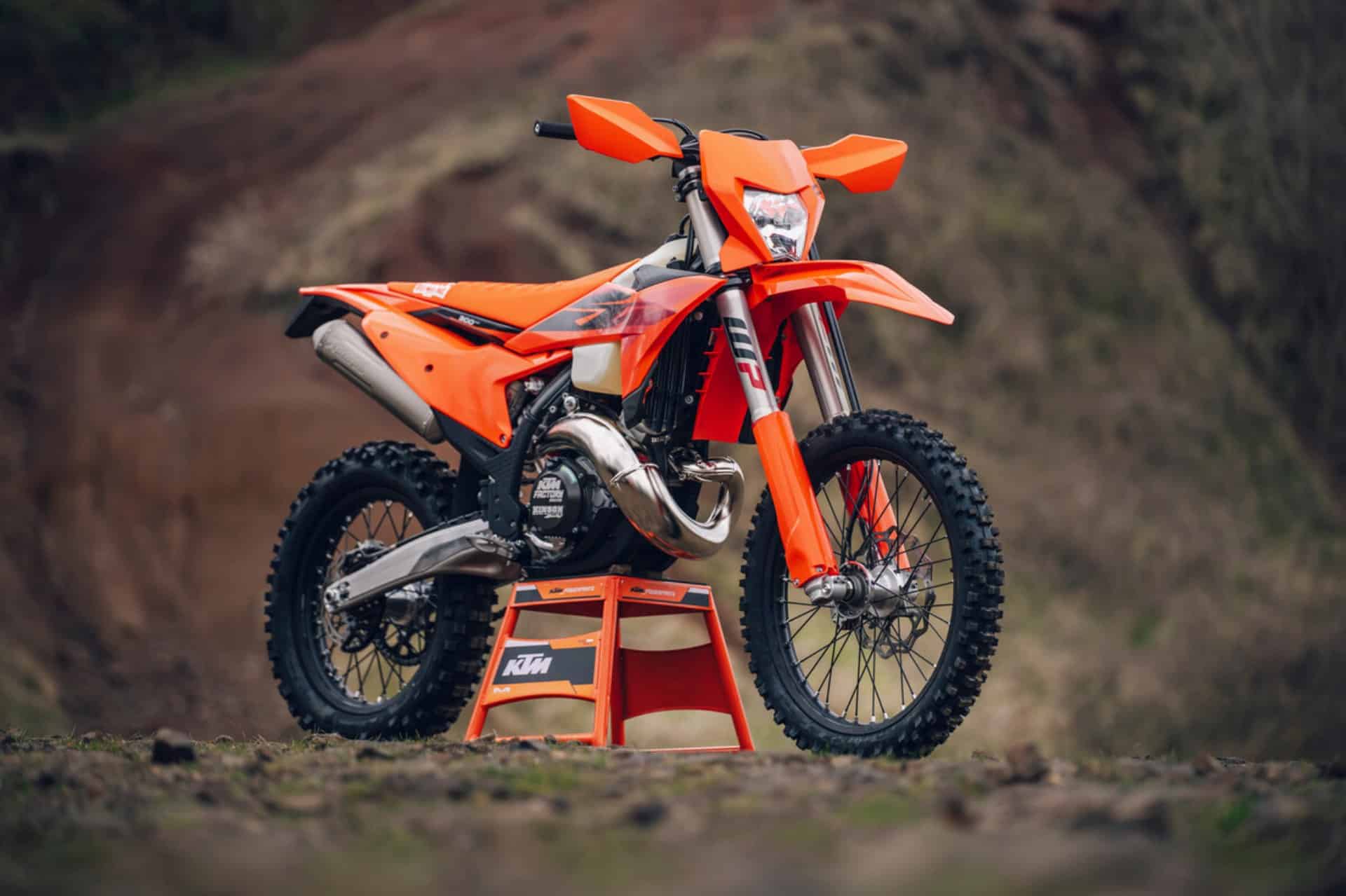 2027 KTM 300 EXC-1