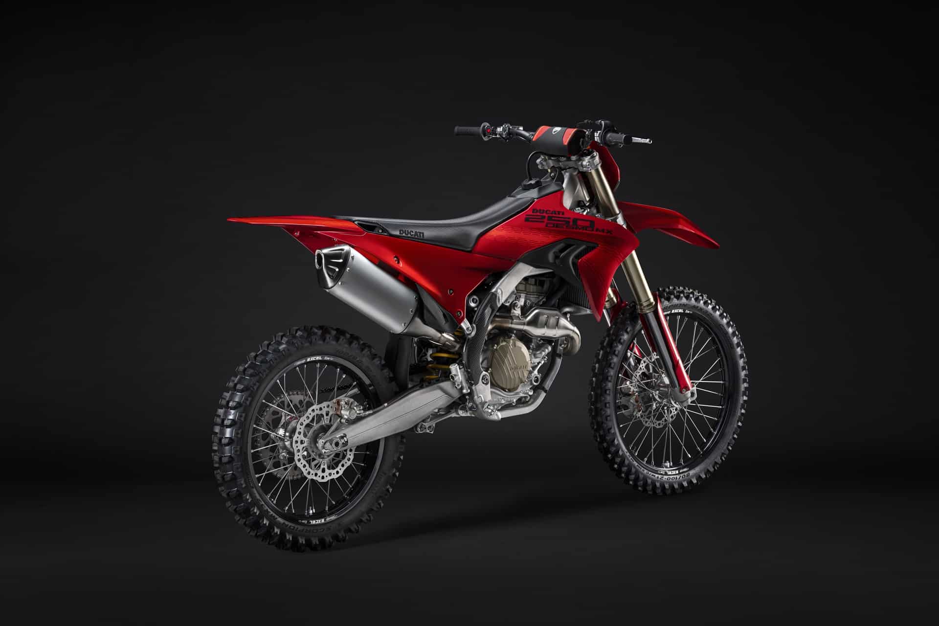 Ducati Desmo250 MX: 15,000 rpm of pure adrenaline in “desmo mode”