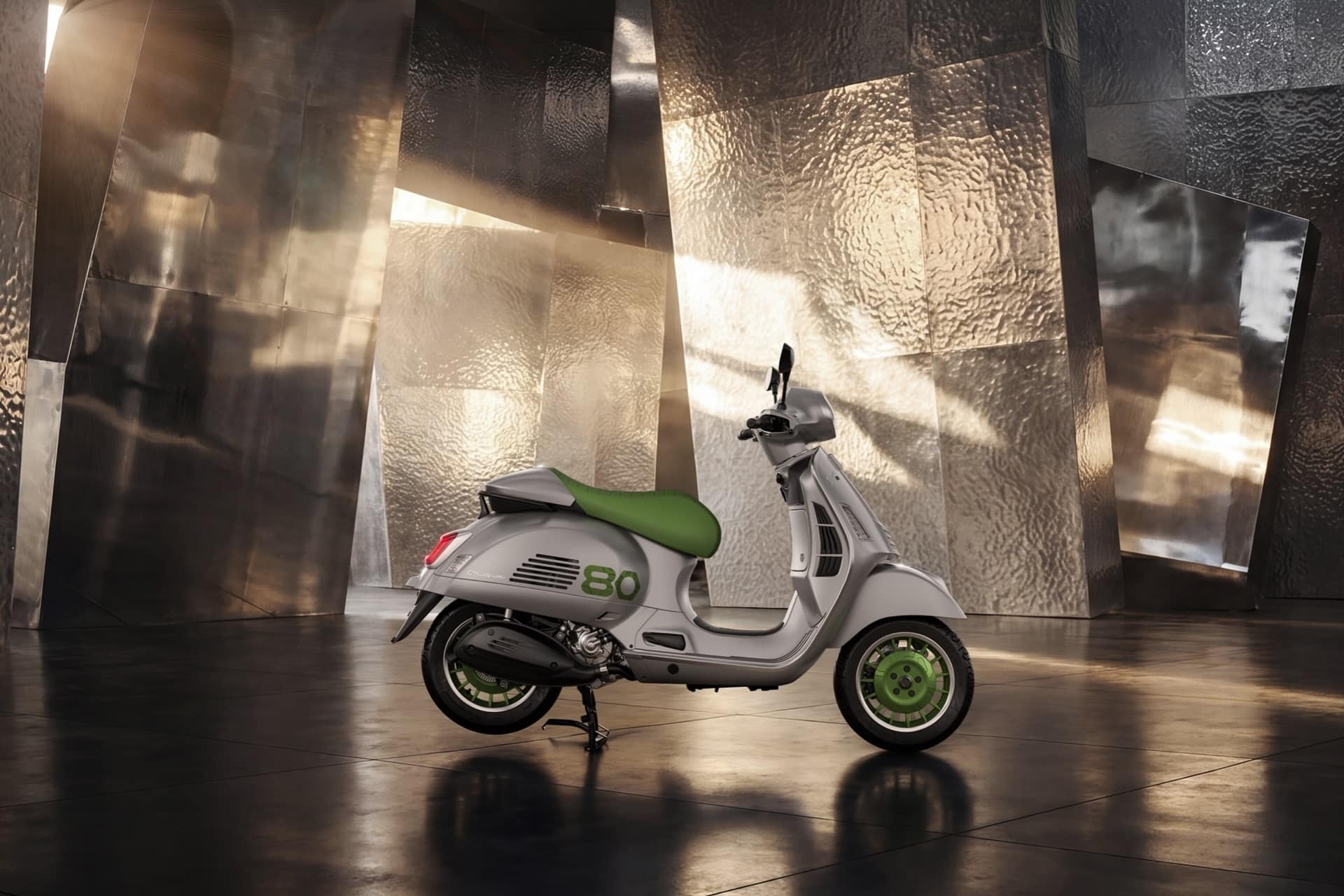 Vespa “Edizione Ottantesimo”: 80 years of an icon converted into an exclusive collector's item