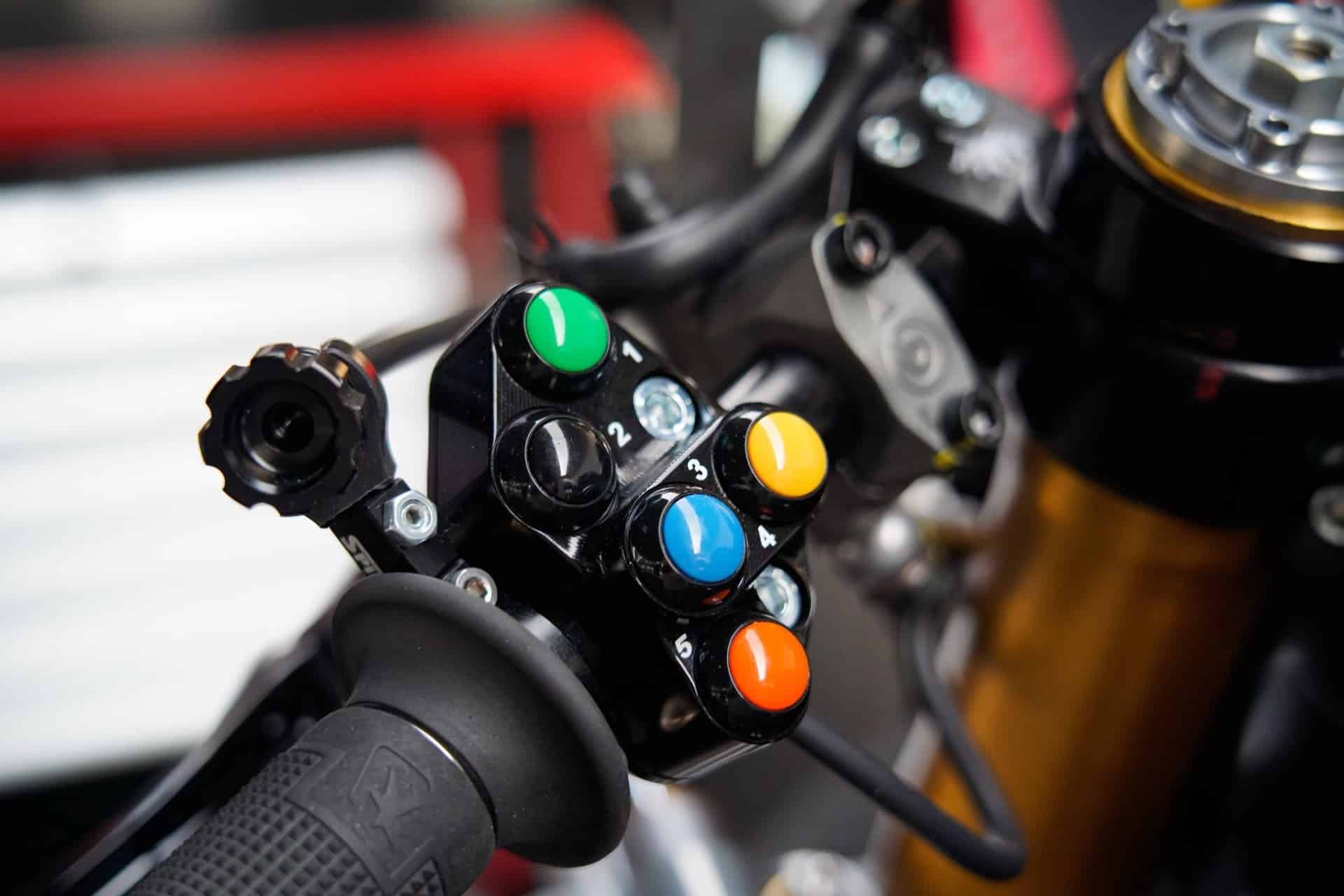 The Barni Spark Racing Team and Mectronik present the new electronic racing kit for the Ducati Panigale V4