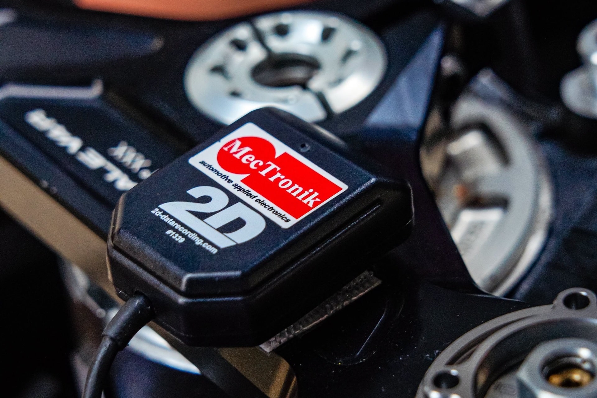 The Barni Spark Racing Team and Mectronik present the new electronic racing kit for the Ducati Panigale V4