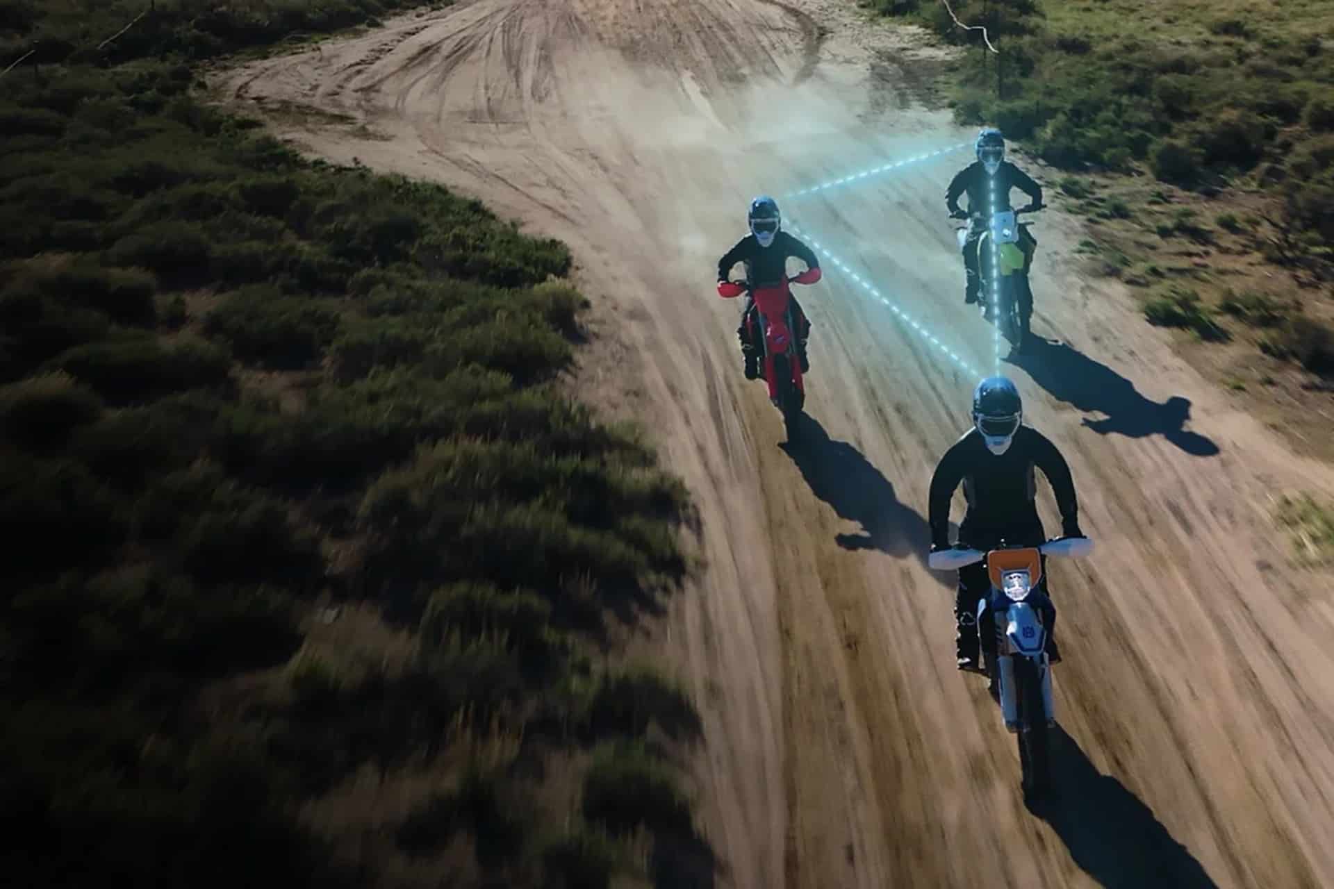 Cardo presents Venture, the first fully integrated off-road helmet